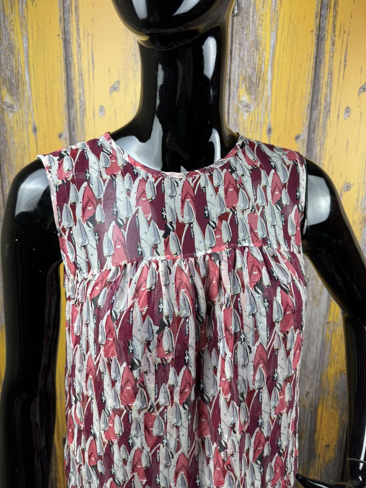 Louis Vuitton Louis Vuitton Silk Sleeveless Blouse Multicolour Size 36 FR Size XS / US 0-2 / IT 36-38 - 11 Thumbnail