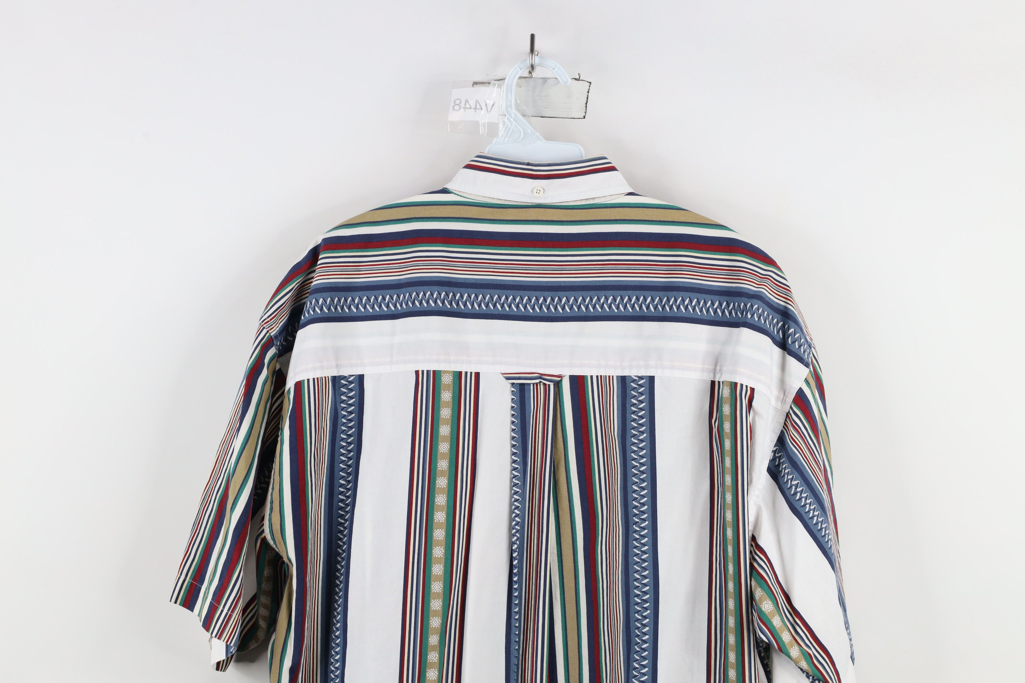 Vintage Vintage 90s Streetwear Striped Geometric Poplin Button Shirt Size US L / EU 52-54 / 3 - 12 Thumbnail