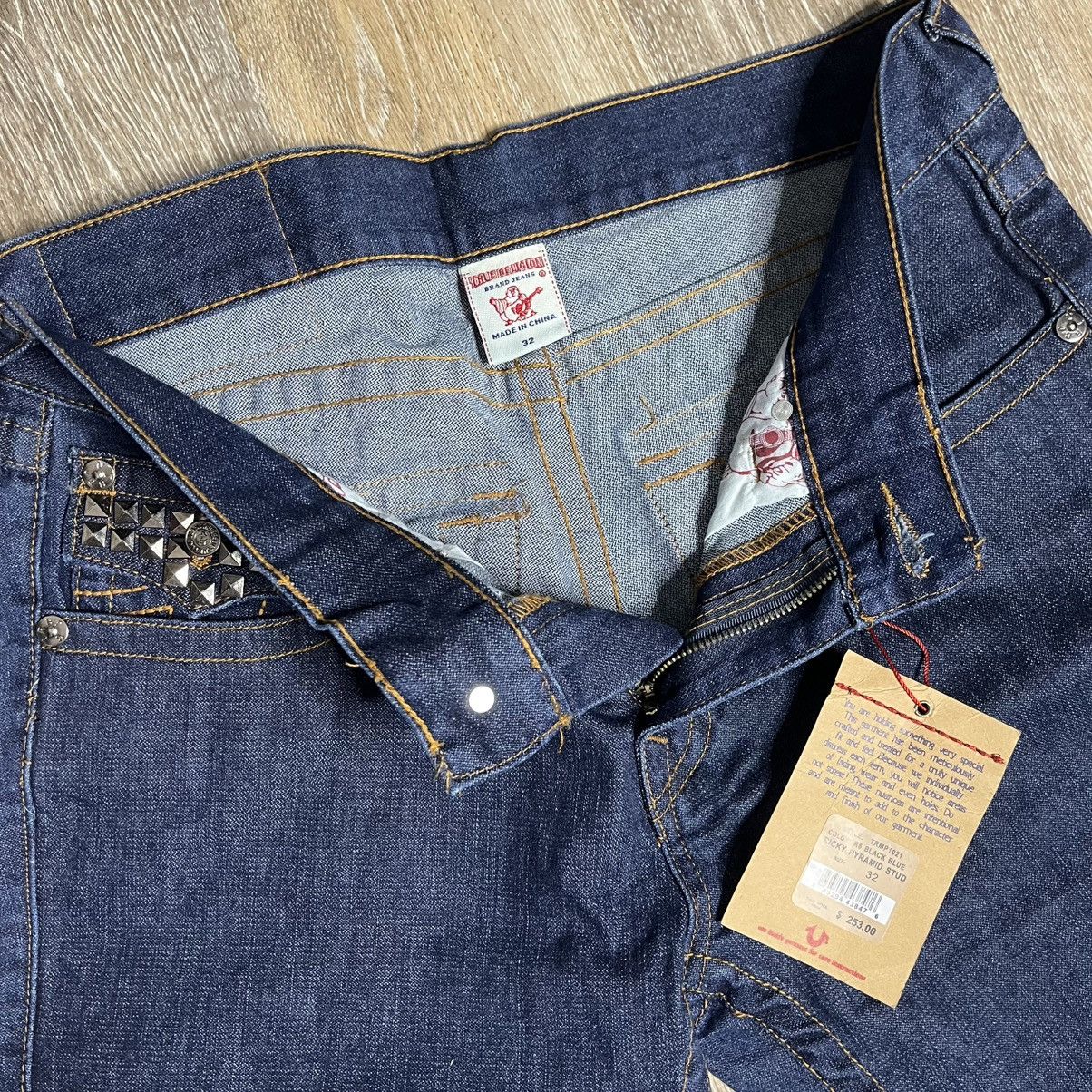 True Religion true religion studded billy jeans Size US 32 / EU 48 - 4 Thumbnail