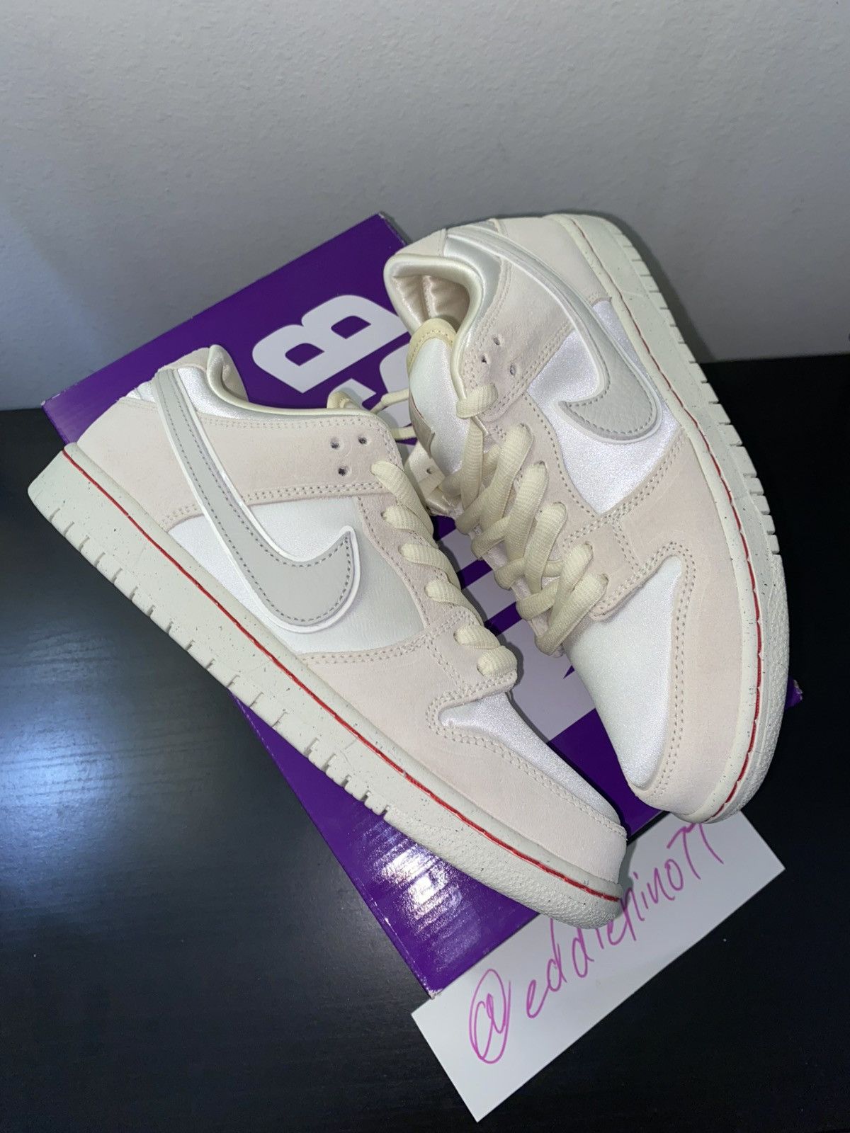Nike Nike SB Dunk Low PRM (VDAY PACK 2023) Size US 8.5 / EU 41-42 - 14 Thumbnail