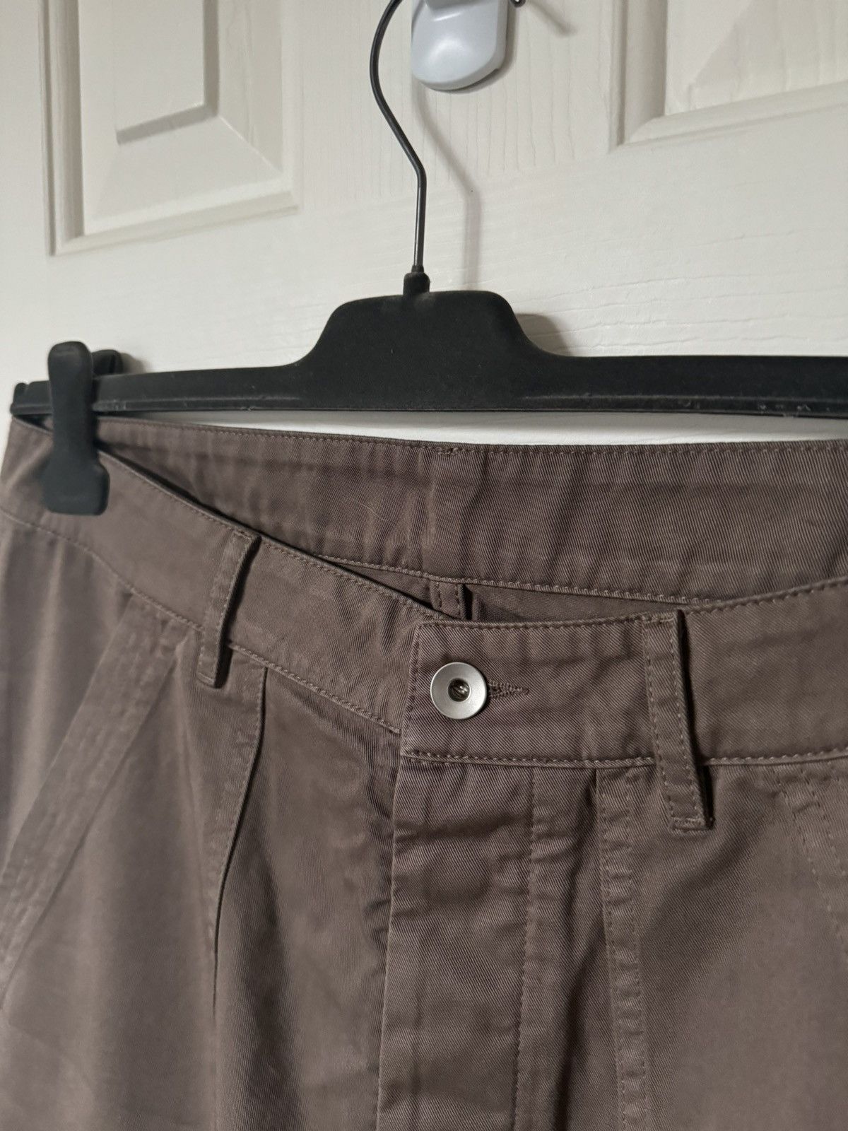 Rick Owens Rick Owens Cargo Trousers in Dust Size US 34 / EU 50 - 5 Thumbnail