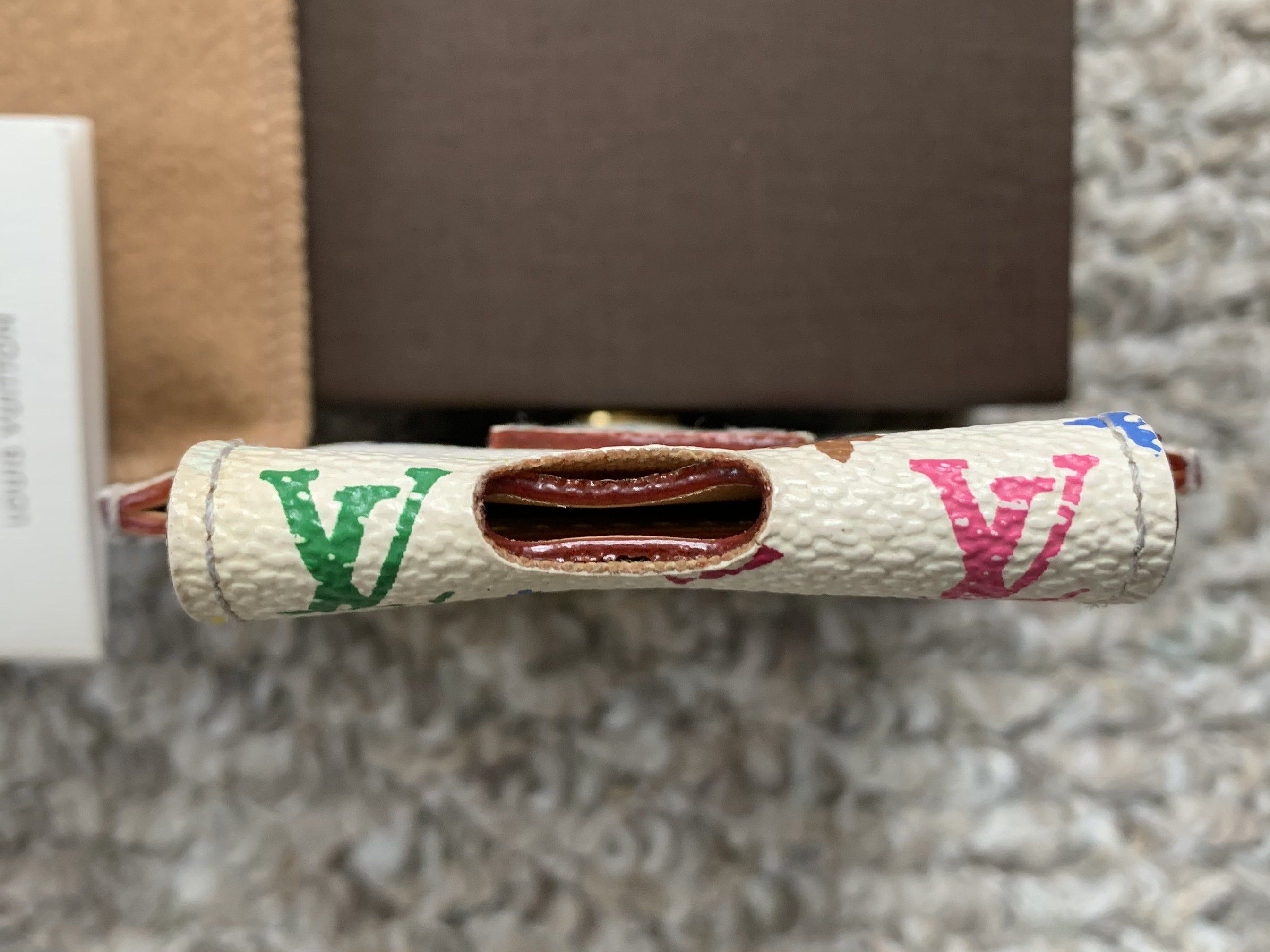 Louis Vuitton × Takashi Murakami S/S 2003 Louis Vuitton x Murakami Monogram Ipod Case Size ONE SIZE - 6 Thumbnail