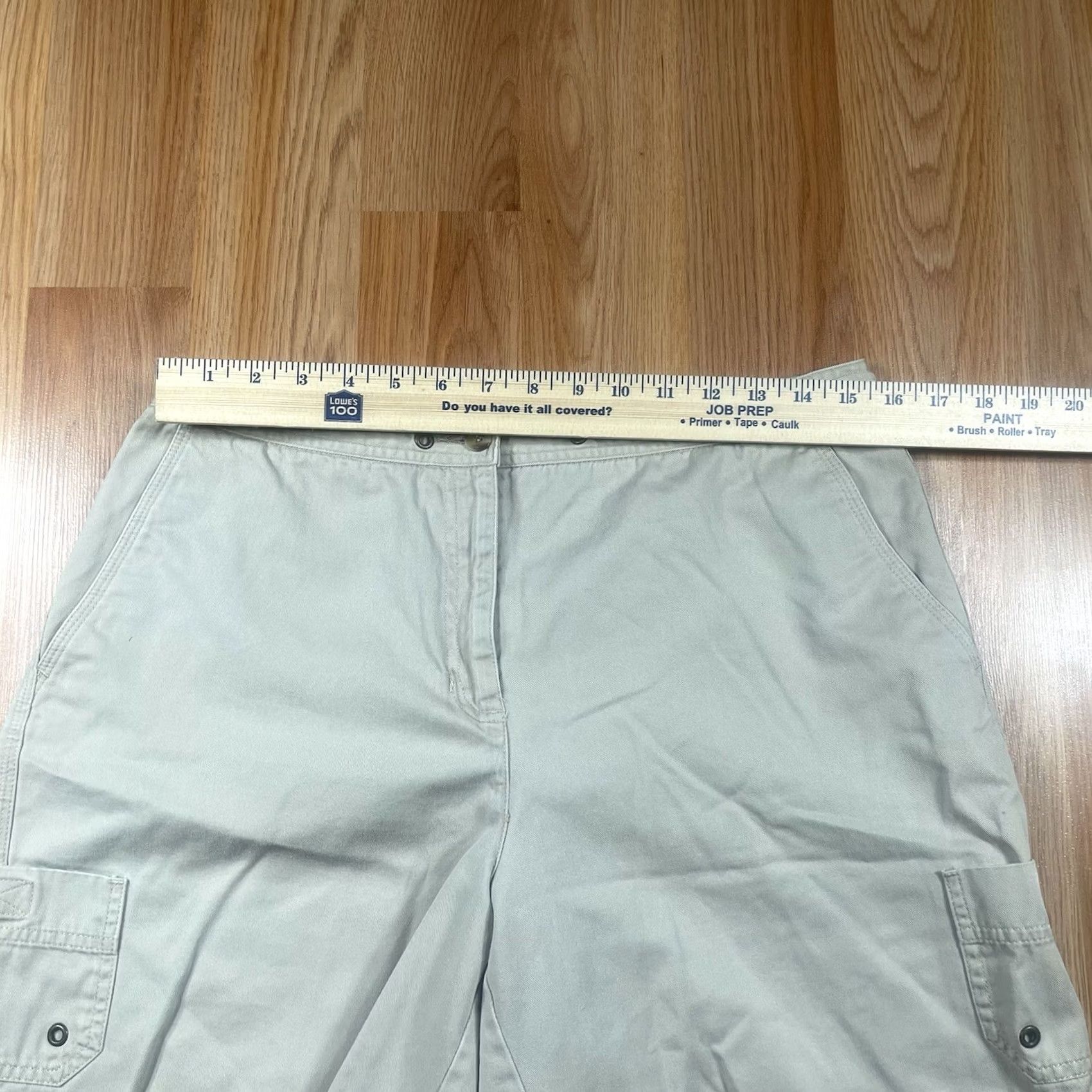 Vintage Rafaella Shorts Womens Size 12 Beige Khaki Chino 100% Cotton Flat Front Pockets Size 34" / US 12 / IT 48 - 3 Thumbnail