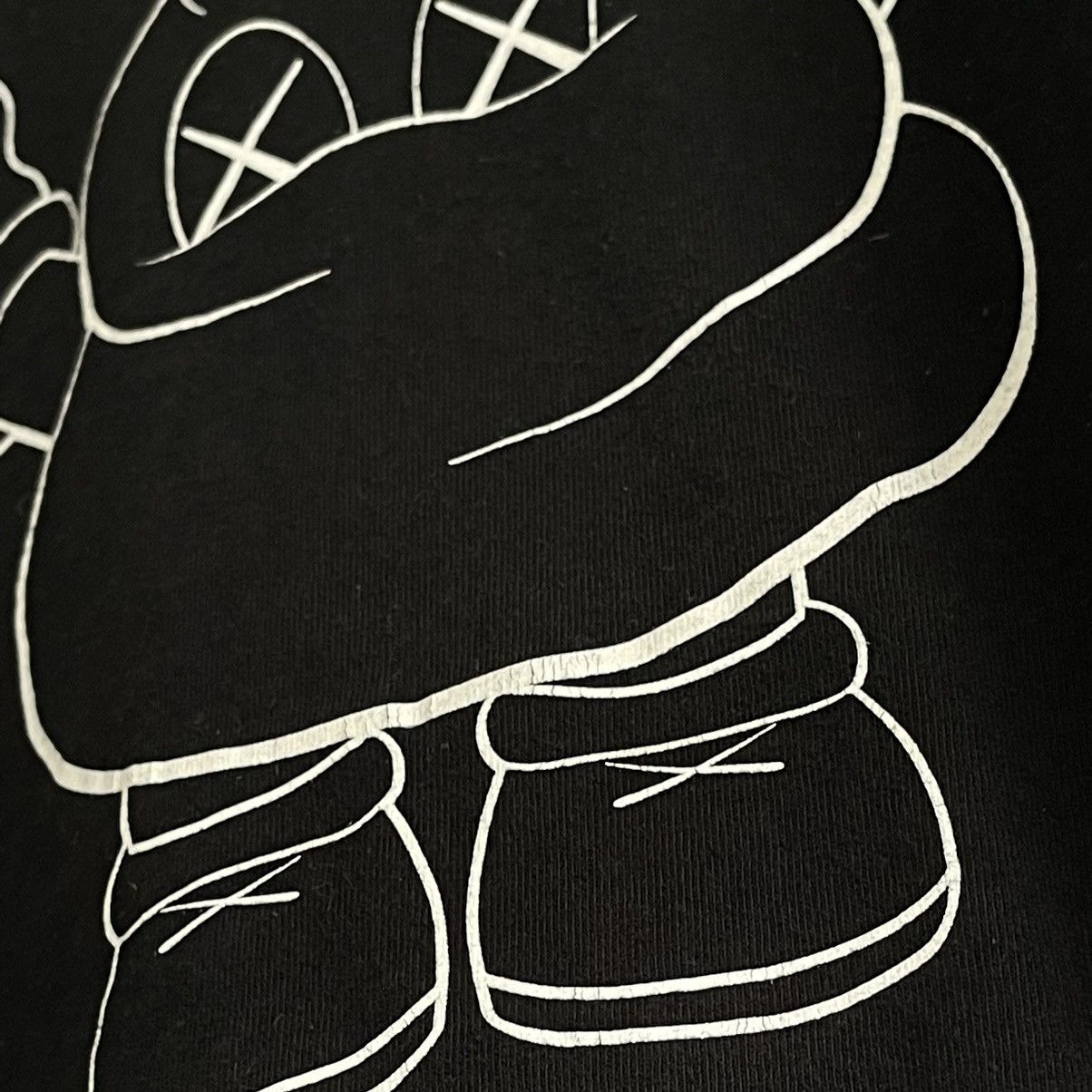 Bape × Kaws Bape x Kaws Warm Regards Tee Size XS / US 0-2 / IT 36-38 - 4 Thumbnail