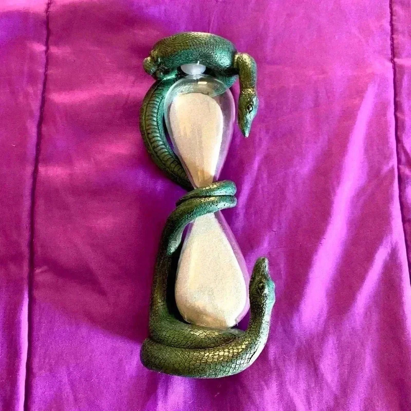 Designer Snake hourglass Size ONE SIZE - 1 Thumbnail
