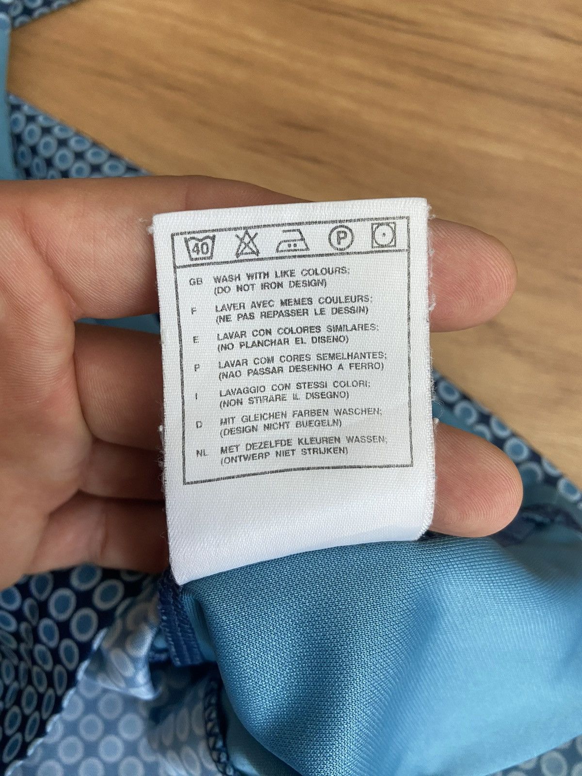 Nike Nike ACG Style Technical Pattern T-Shirt Made in UK Size US XL / EU 56 / 4 - 9 Thumbnail