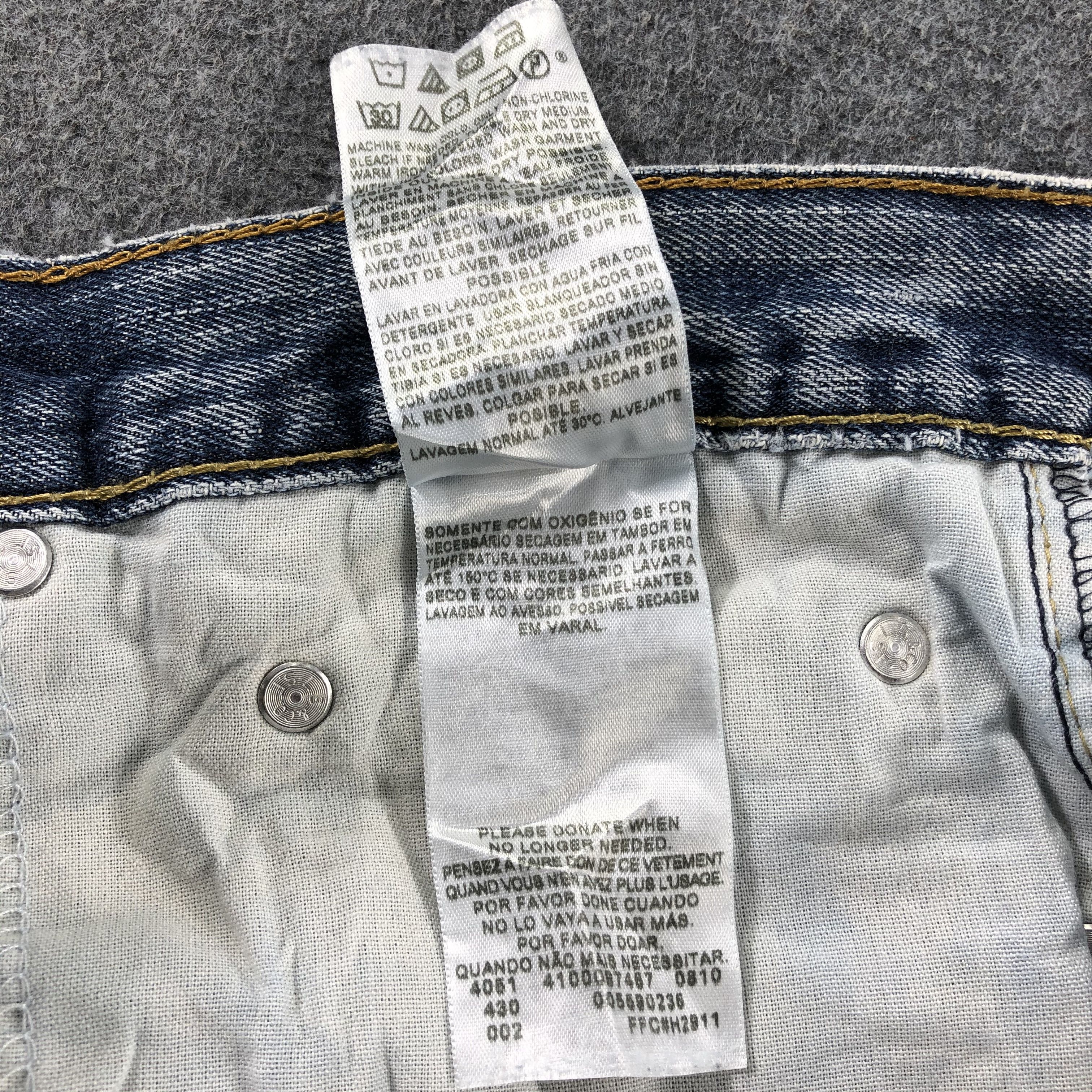 Levi's Vintage Blue Wash Levis 559 Jeans-J2670 Size US 34 / EU 50 - 12 Thumbnail