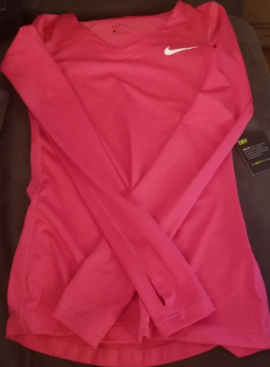 Nike Nike Dri-Fit Pink LS Training V Neck Fitted Shirt Size XS Size XS / US 0-2 / IT 36-38 - 6 Thumbnail