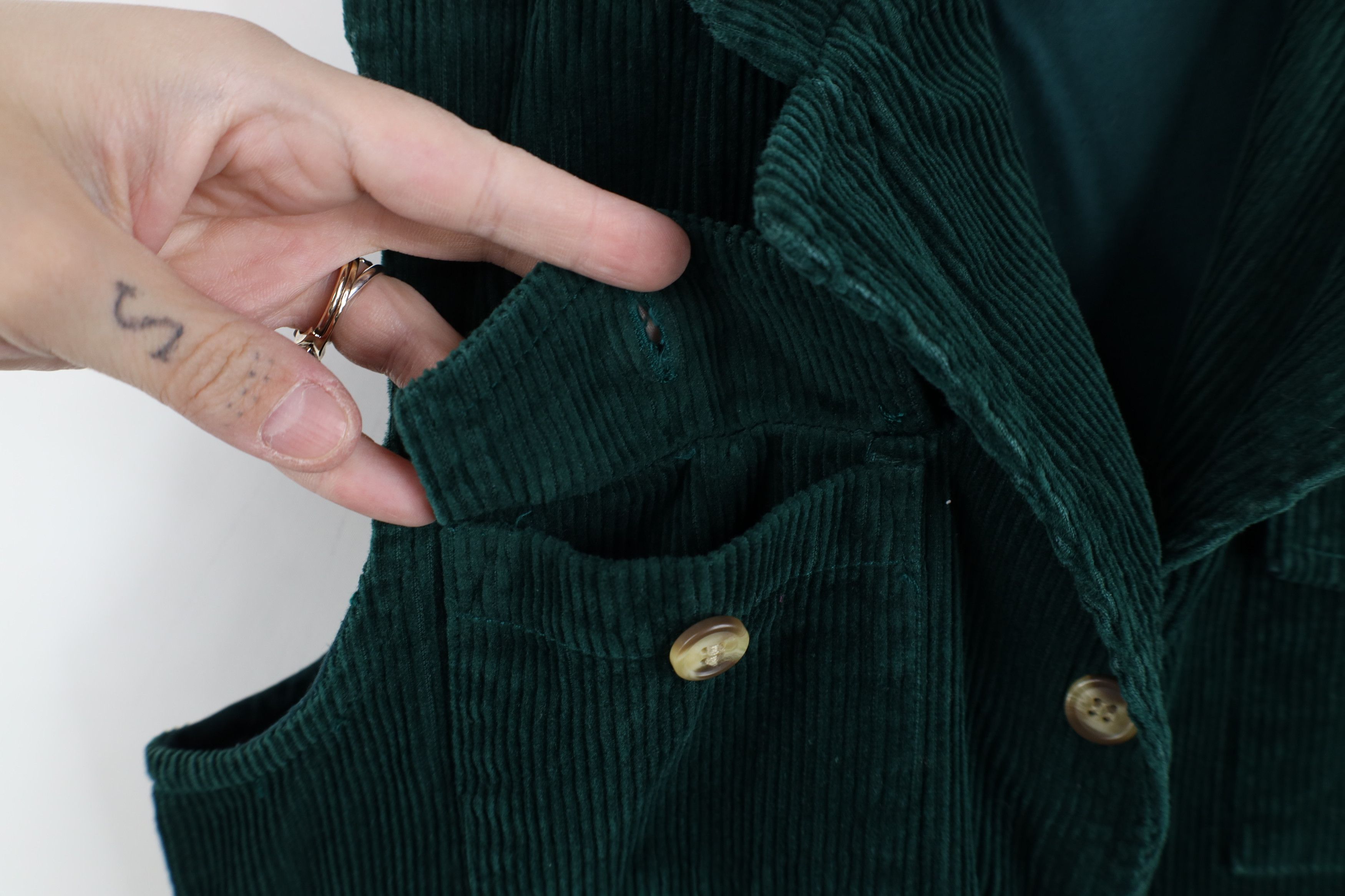 Vintage Vintage 90s Streetwear Corduroy Button Vest Jacket Green Size S / US 4 / IT 40 - 5 Thumbnail