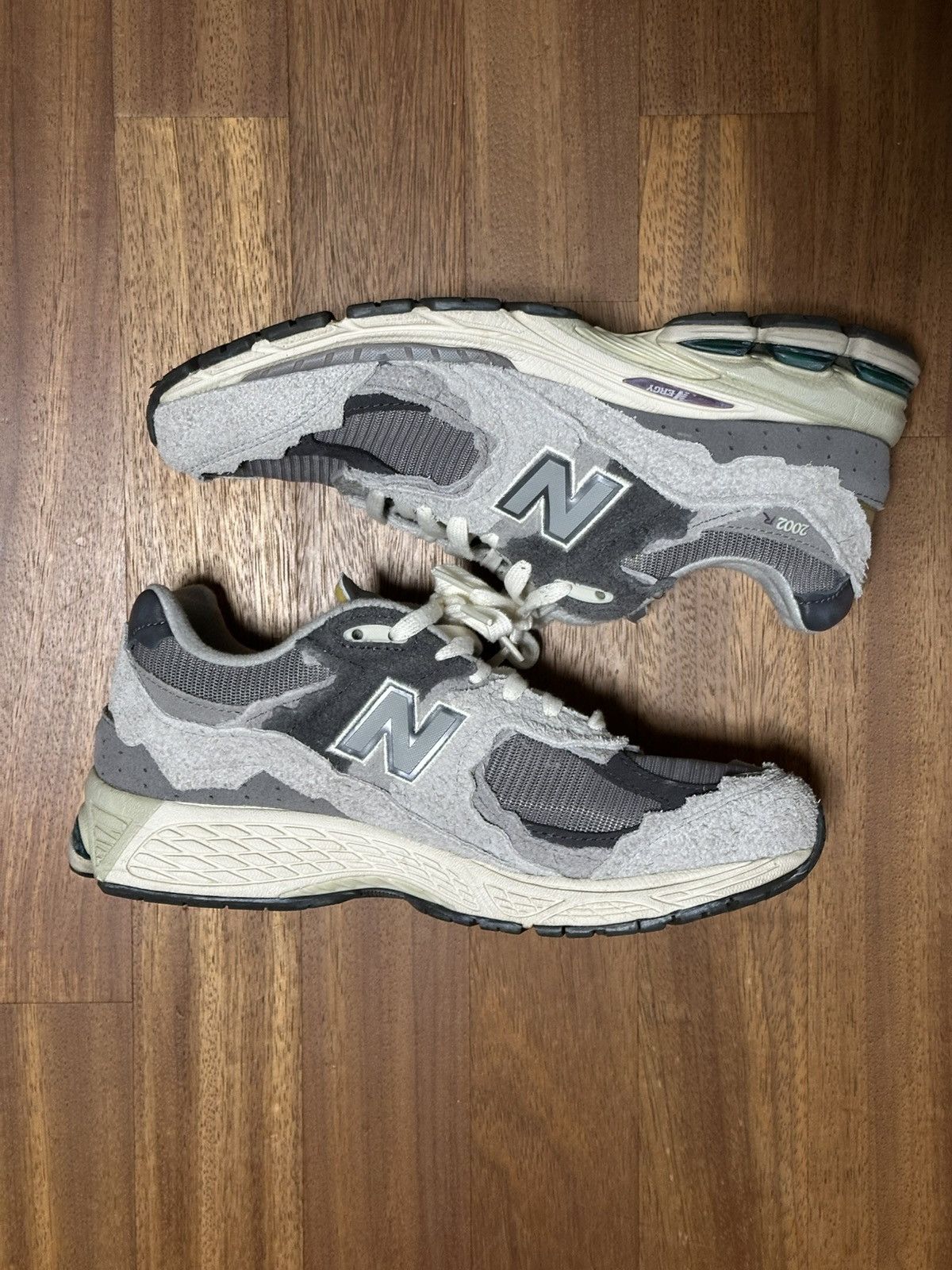 New Balance New Balance 2002 R Protection Pack Size US 8.5 / EU 41-42 - 4 Thumbnail