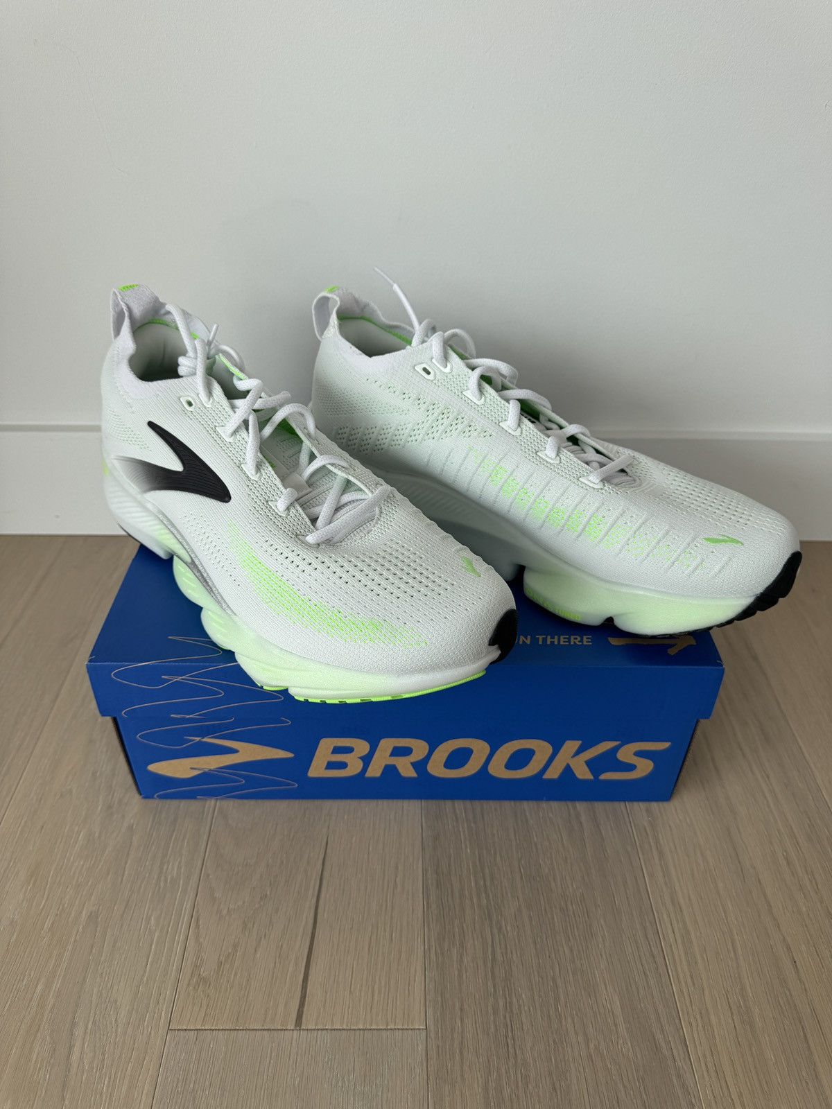 Brooks Brooks Glycerin Flex White Green Gecko Phantom Size US 11.5 / EU 44-45 - 1 Thumbnail