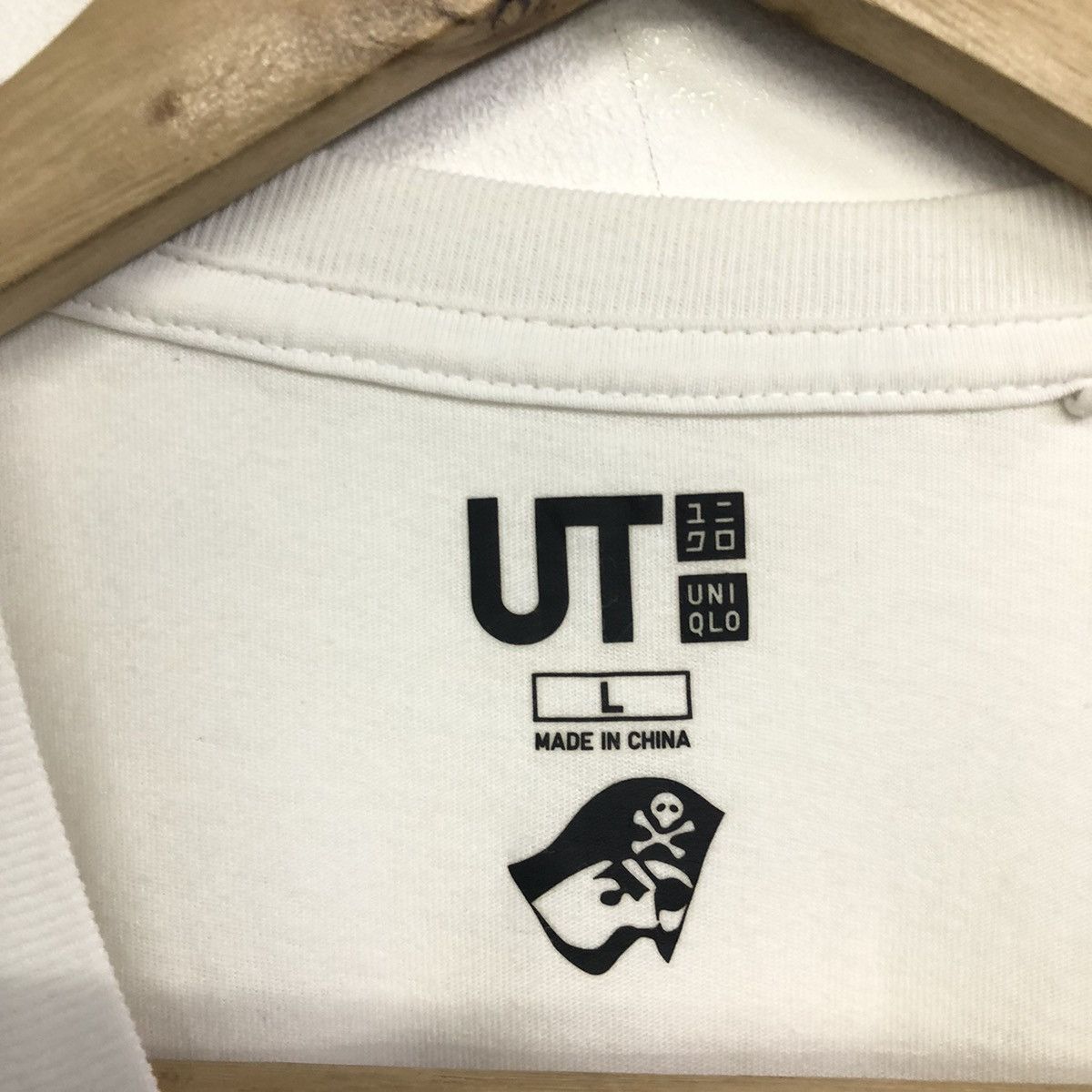 Anime Gintama X Uniqlo Anime Kagura Character Graphic Tshirt Size US L / EU 52-54 / 3 - 13 Thumbnail