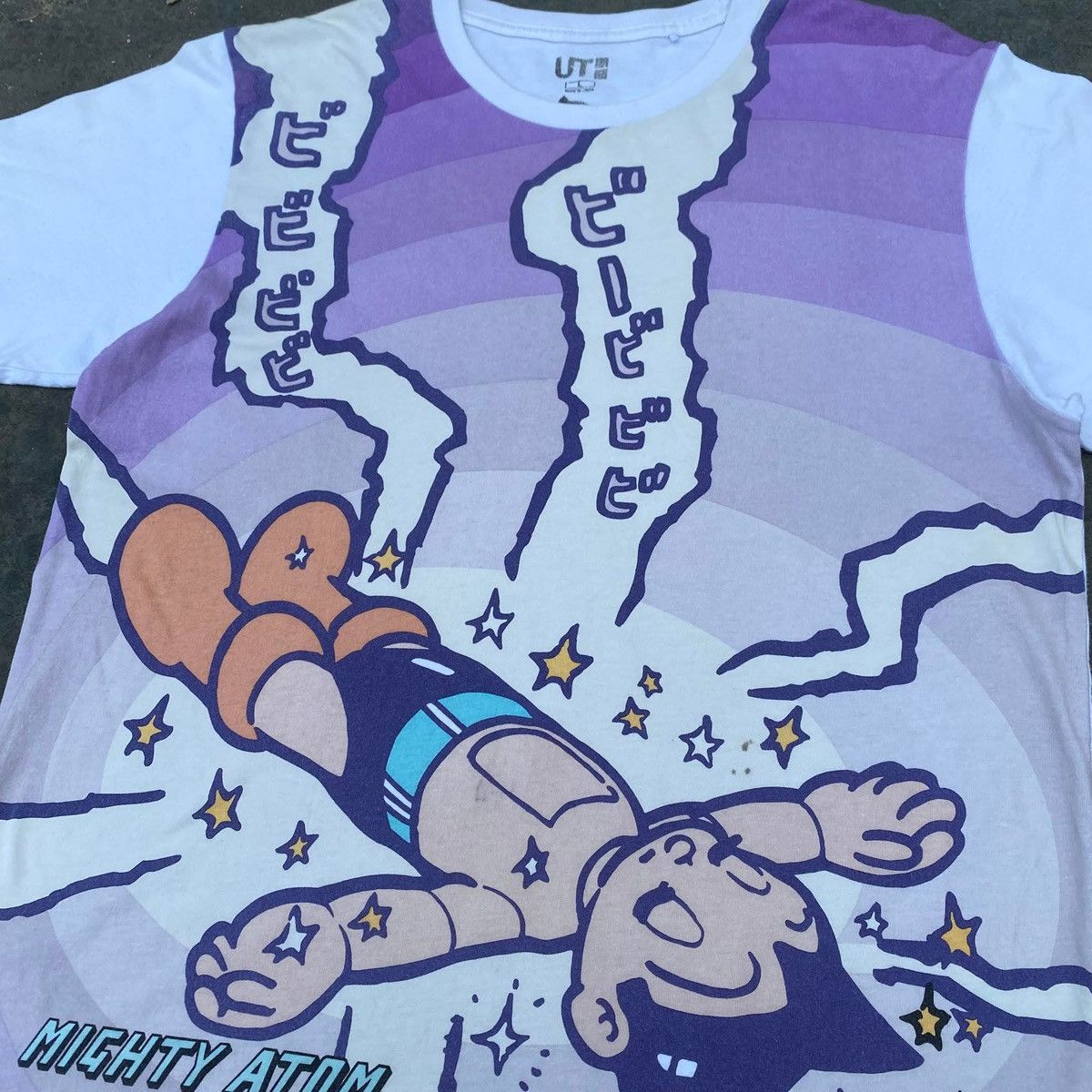 Uniqlo RARE ‼️ Astro Boy Size US L / EU 52-54 / 3 - 2 Thumbnail