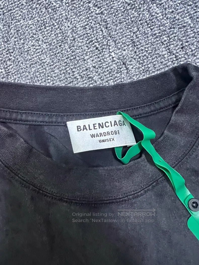 Balenciaga Balenciaga Short Sleeve Size US S / EU 44-46 / 1 - 3 Thumbnail