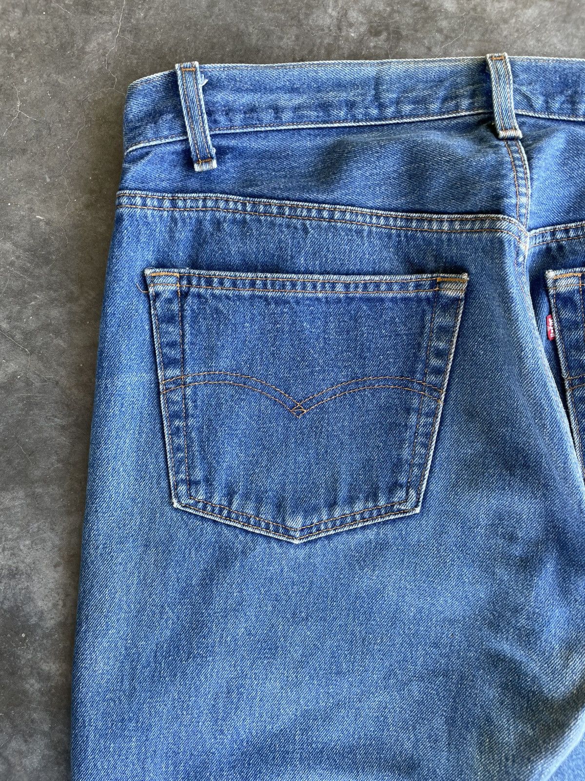 Levi's × Vintage VTG 80s Levi's 501xx #515 Size US 36 / EU 52 - 11 Thumbnail