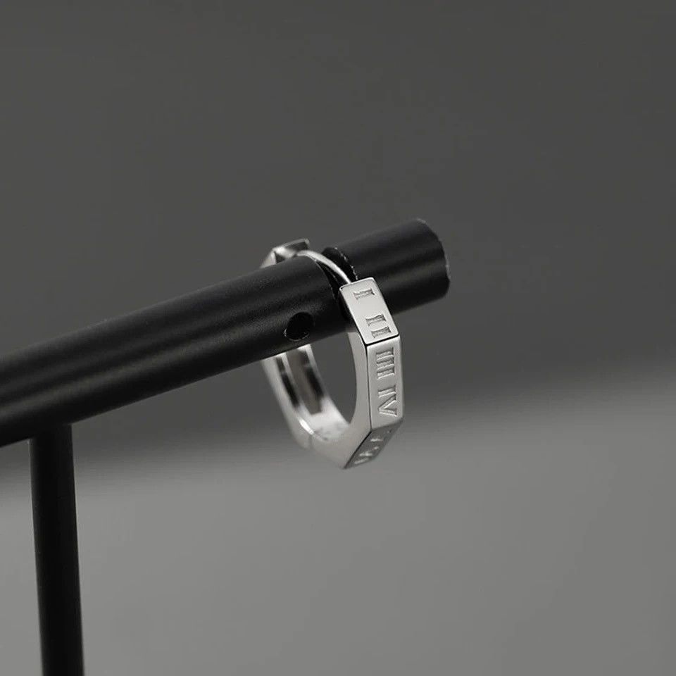 Jewelry × Vintage Korean Roman Numerals Stud Earrings Size ONE SIZE - 6 Thumbnail
