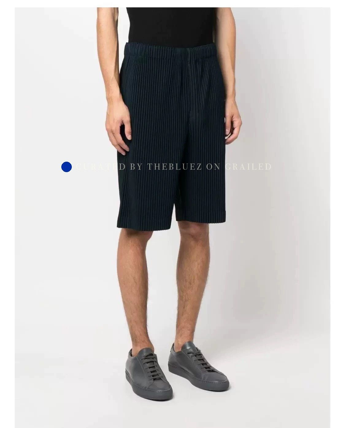 Issey Miyake Pleated Black Bermuda Shorts Size US 34 / EU 50 - 1 Thumbnail