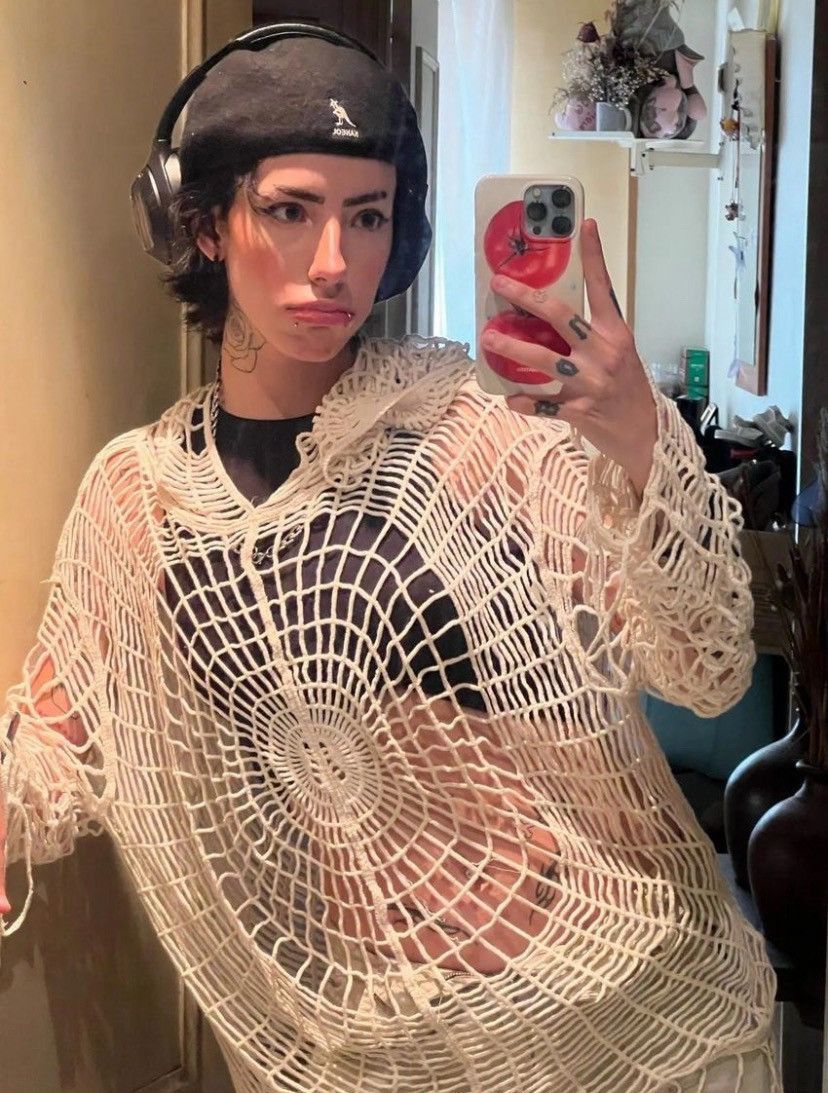 Other Y2K Spider Web with Holes Hooded Pullover Knitted Sweater Size US L / EU 52-54 / 3 - 4 Thumbnail