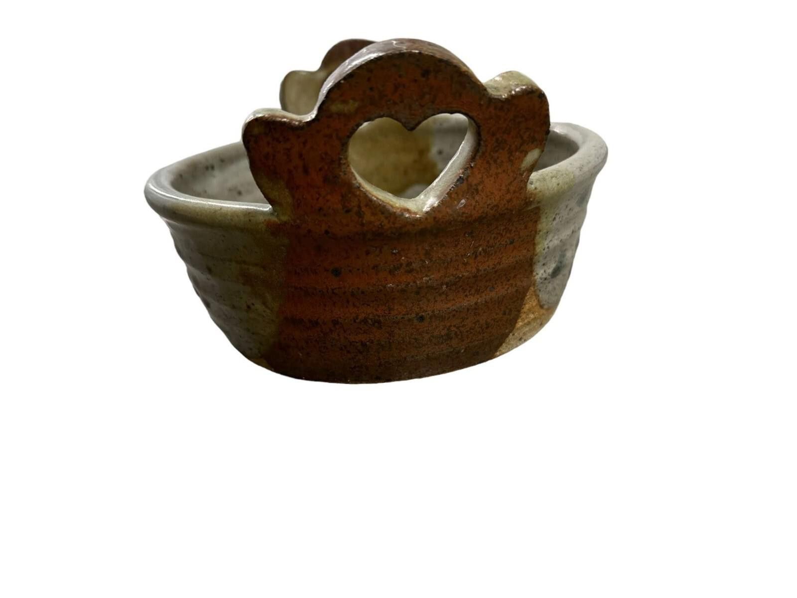 Designer Vintage Handcrafted Ceramic Bowl With Heart Handles Size ONE SIZE - 4 Thumbnail