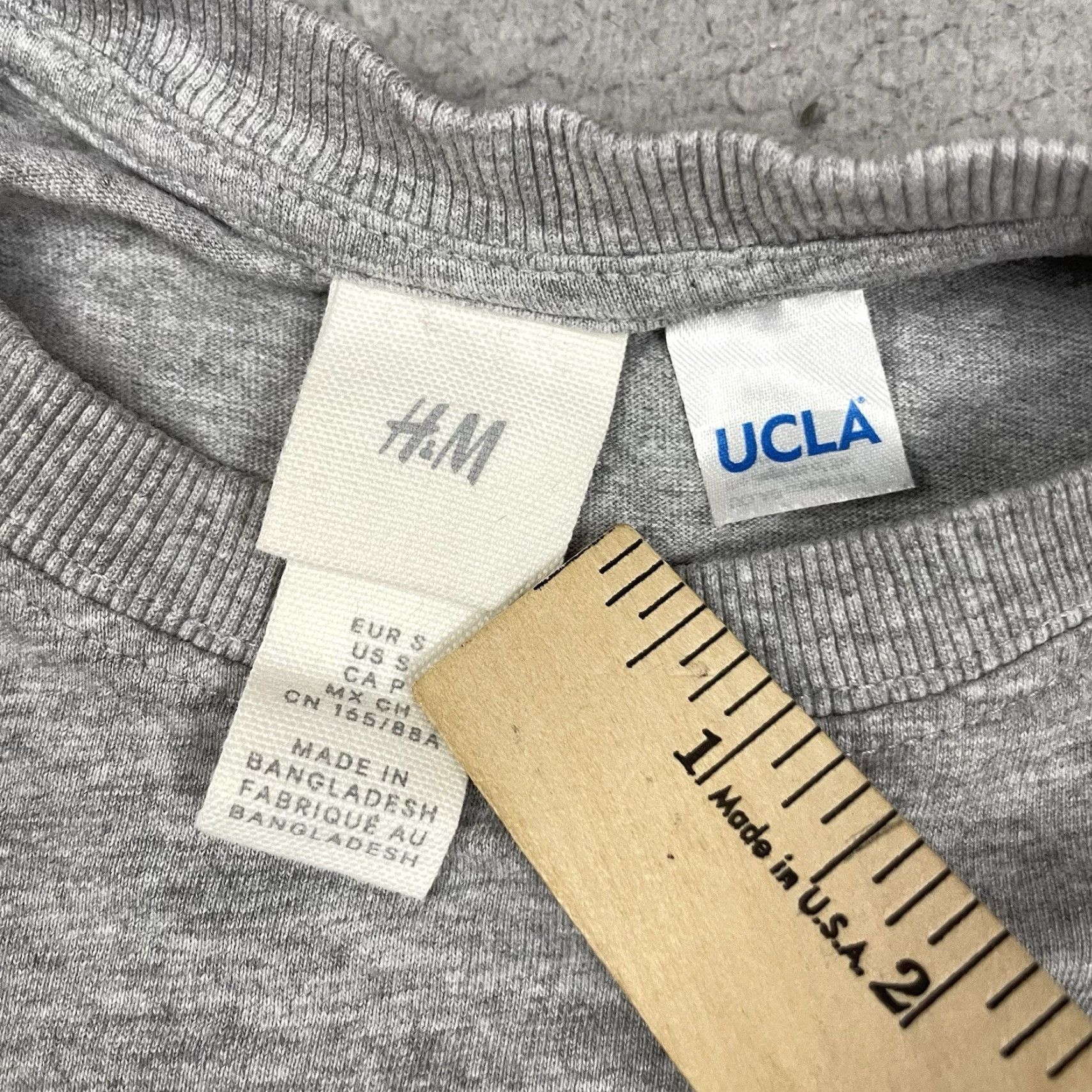 H&M VINTAGE UCLA Bruins T Shirt Women S Gray College 1908 Includes UCLA Shirt 1908 Women Small Size S / US 4 / IT 40 - 6 Thumbnail