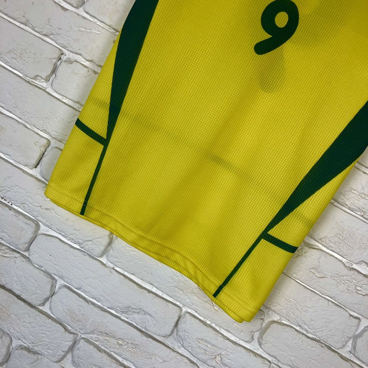 Vintage Ronaldo Brazil national team retro soccer jersey vintage Size US S / EU 44-46 / 1 - 4 Thumbnail