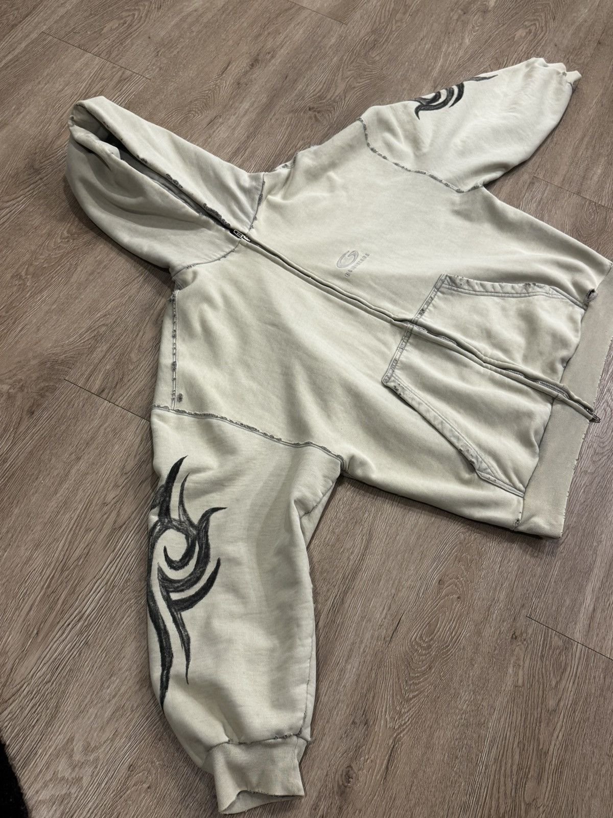 Balenciaga Y2K Hoodie Size US L / EU 52-54 / 3 - 6 Thumbnail