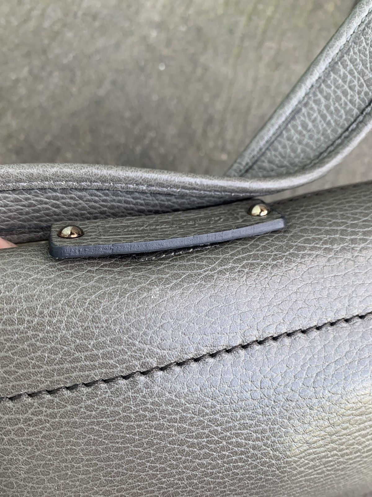 Salvatore Ferragamo Pebbled Leather Shoulder Bag Size ONE SIZE - 6 Thumbnail