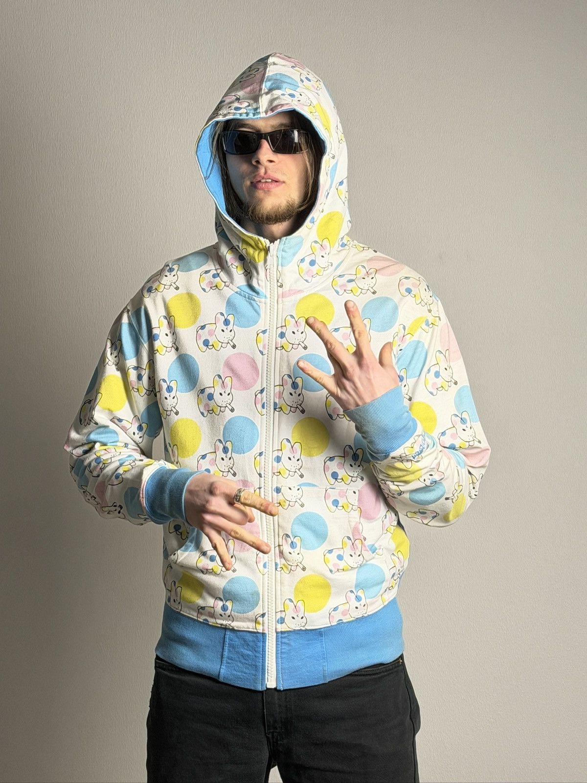 Kid Robot KID ROBOT Limited 6 of 256 zip hoodie overprint size S Size US S / EU 44-46 / 1 - 1 Thumbnail