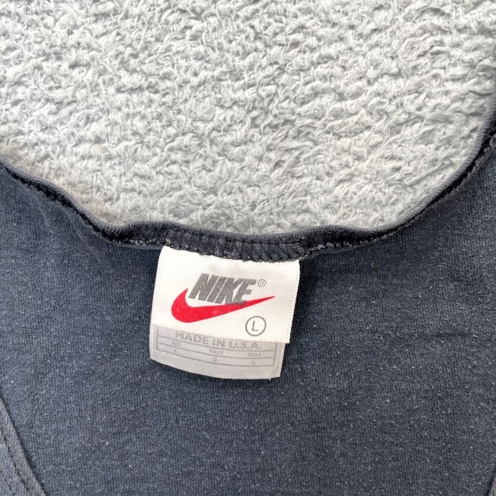 Nike VINTAGE Nike Shirt Tank Mens Large Black 90s City Sports Swoosh Gym Activewear Size US L / EU 52-54 / 3 - 4 Thumbnail