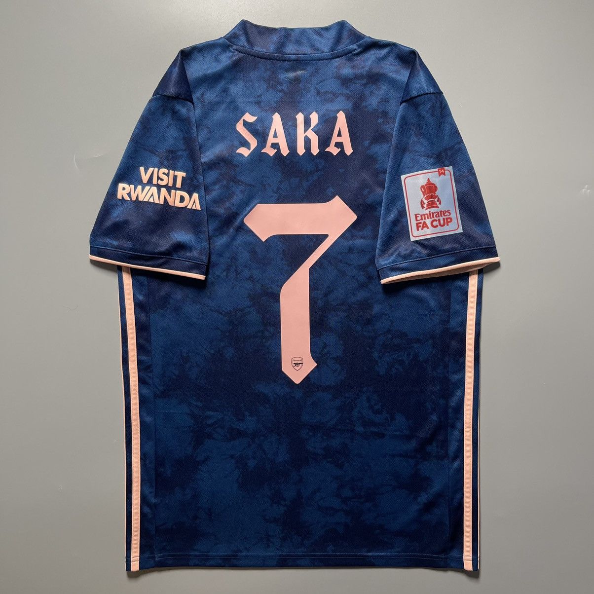 Adidas × Vintage ARSENAL ADIDAS 2020/2021 FOOTBALL THIRD JERSEY #7 SAKA Size US S / EU 44-46 / 1 - 1 Thumbnail