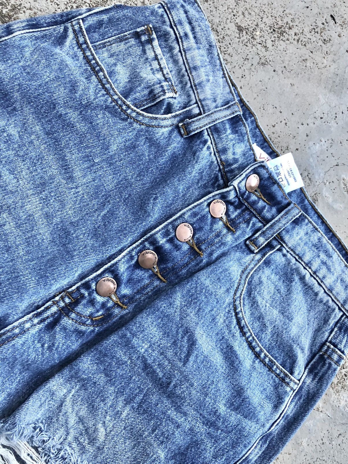 Hypebeast FLARED DISTRESSED DENIM BY VIBRANT M.I.U Size US 28 / EU 44 - 4 Thumbnail