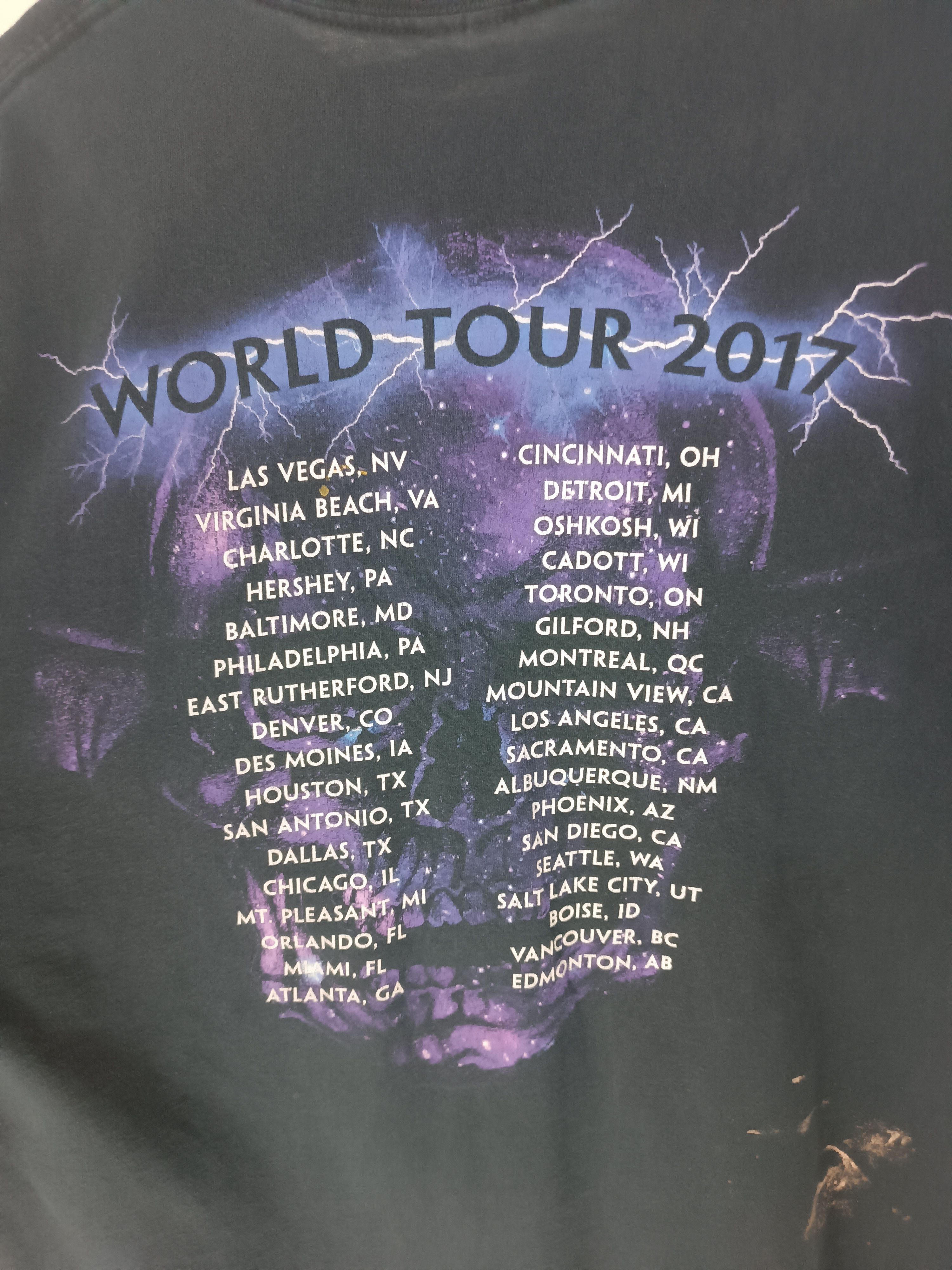 Band Tees THRASHED FADED VINTAGE A7X AVENGED SEVENFOLD 2017 TOUR METAL Size US L / EU 52-54 / 3 - 16 Thumbnail