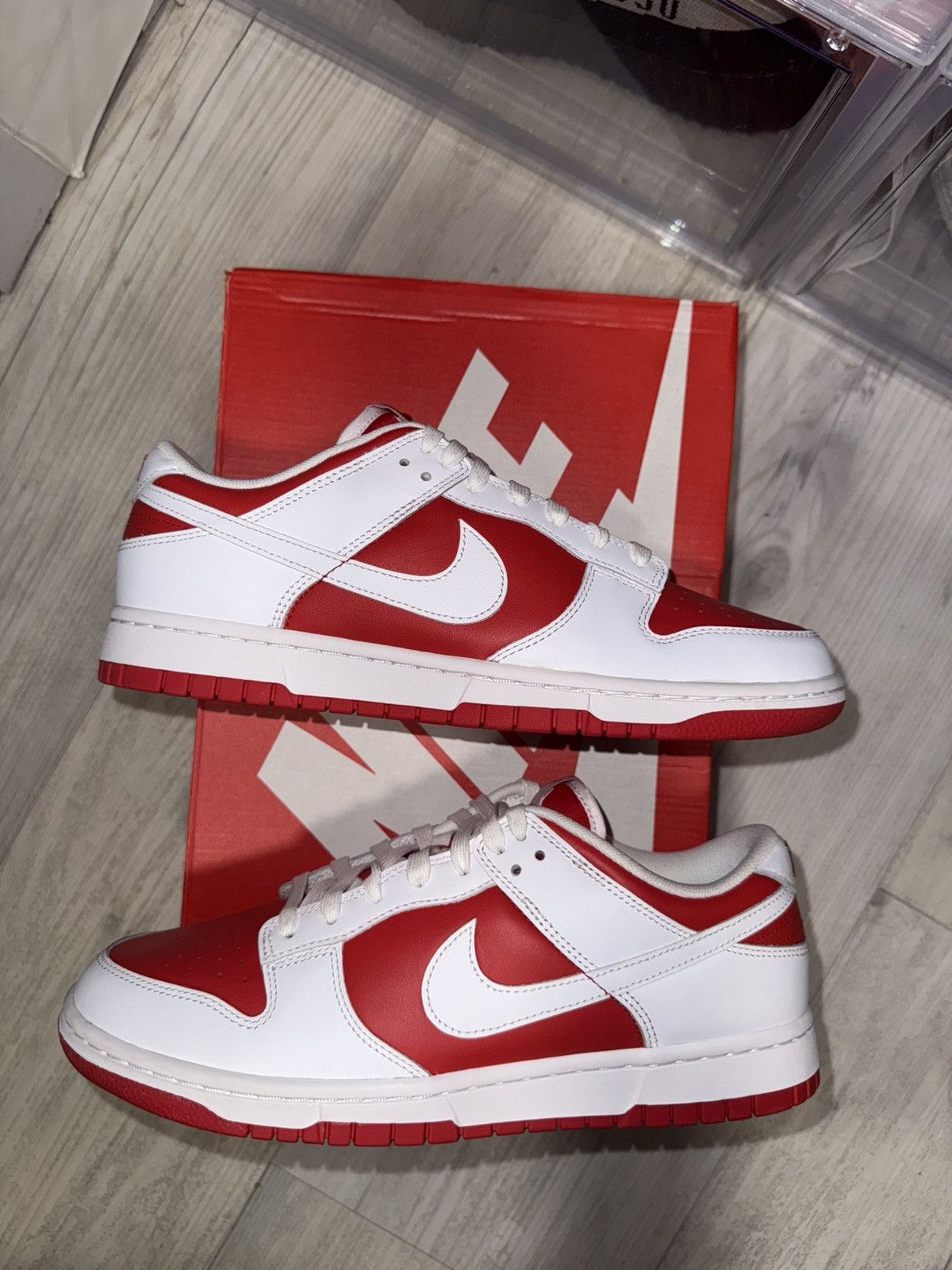 Nike Nike Dunk Low Championship Red Size US 9.5 / EU 42-43 - 2 Thumbnail