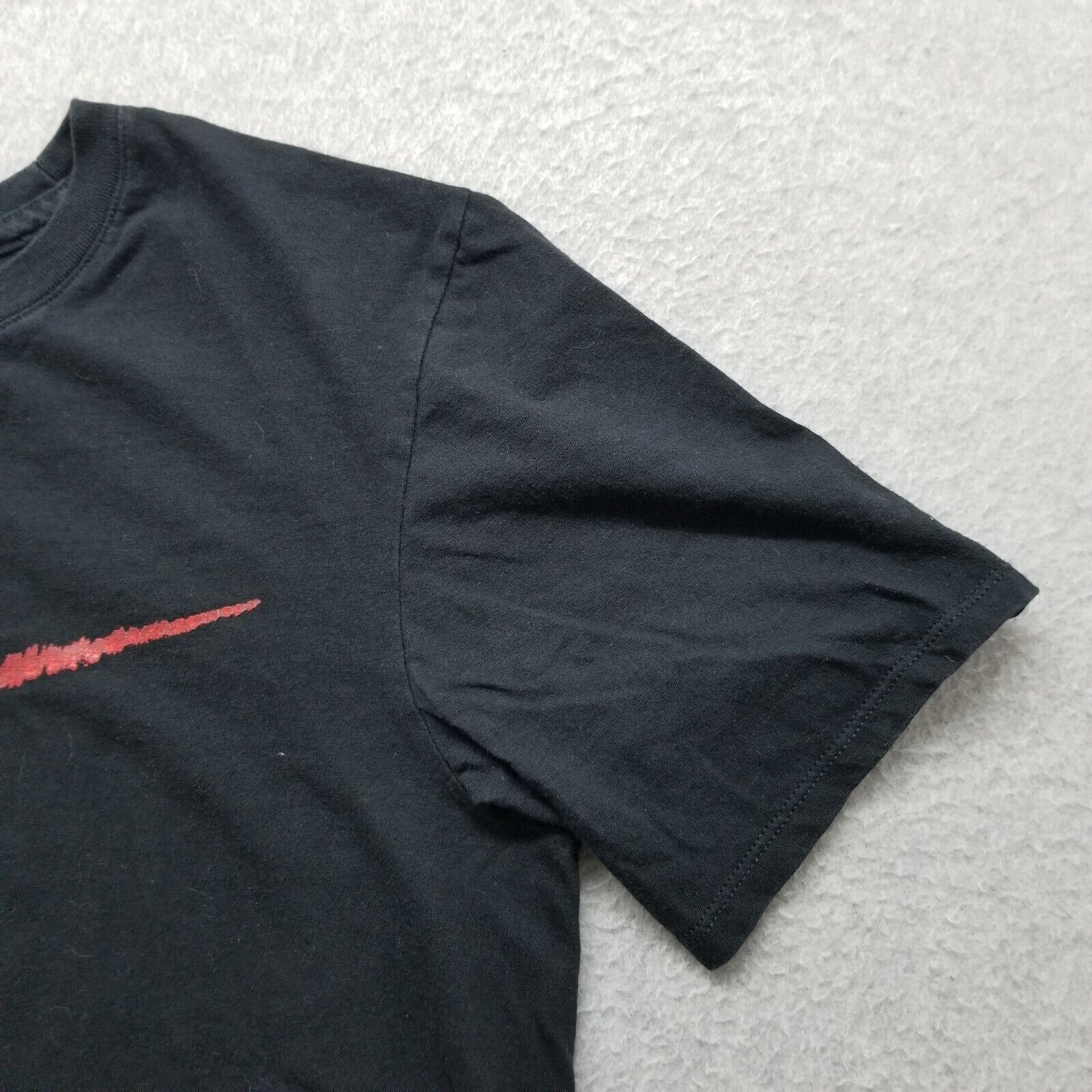 Nike Nike Shirt Womens Short Sleeve Crew Neck Central Swoosh Size S / US 4 / IT 40 - 3 Thumbnail