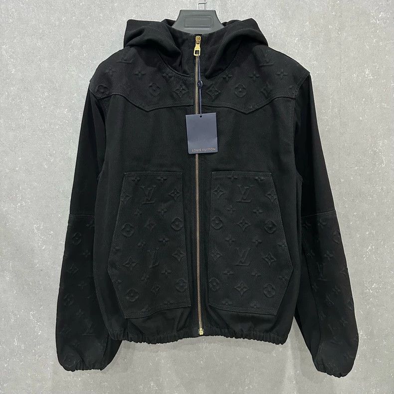 Louis Vuitton Louis Vuitton Embossed Zip Hooded Jacket - dmc Size US L / EU 52-54 / 3 - 1 Thumbnail