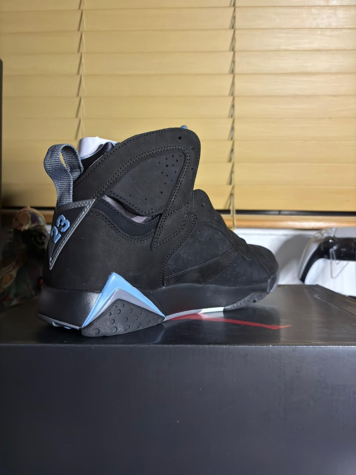Jordan Brand Nike Air Jordan 7 Retro "Chambray" Size US 11 / EU 44 - 5 Thumbnail