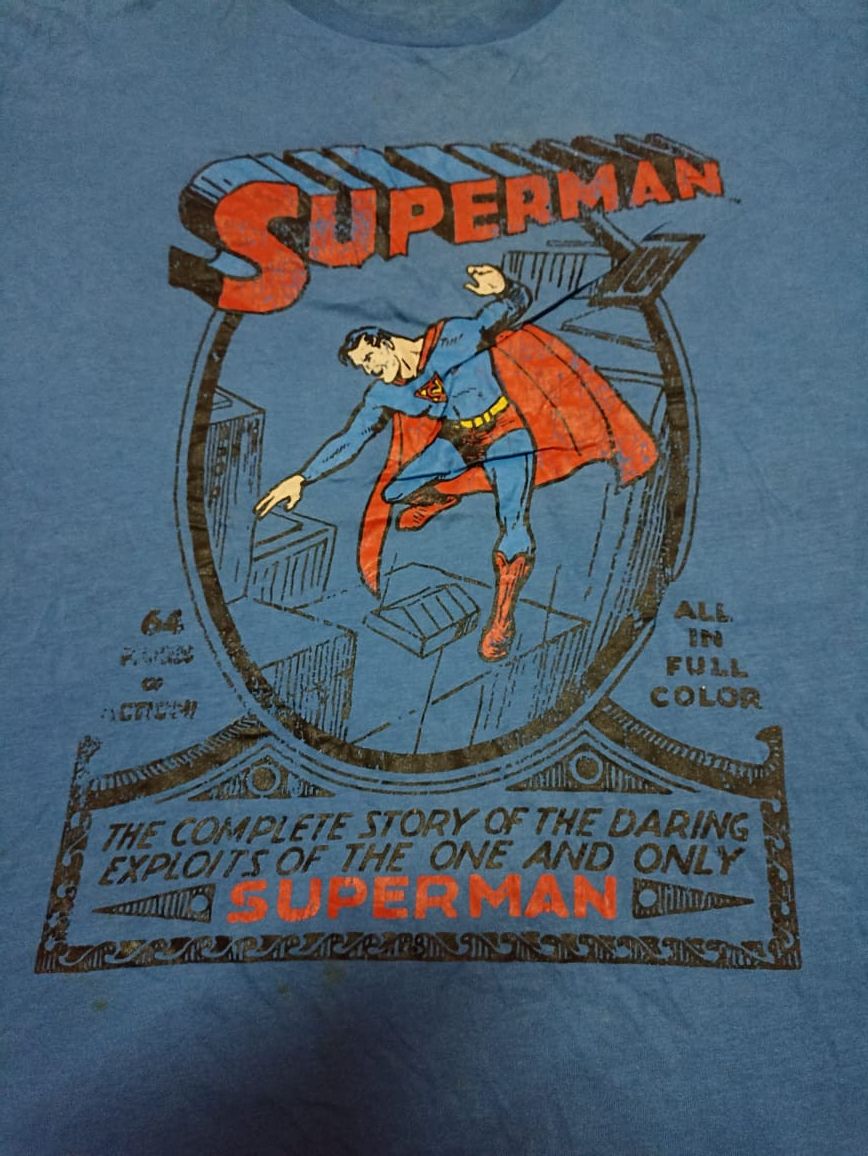 DC Comics × Uniqlo Superman T Shirt Size US L / EU 52-54 / 3 - 5 Thumbnail