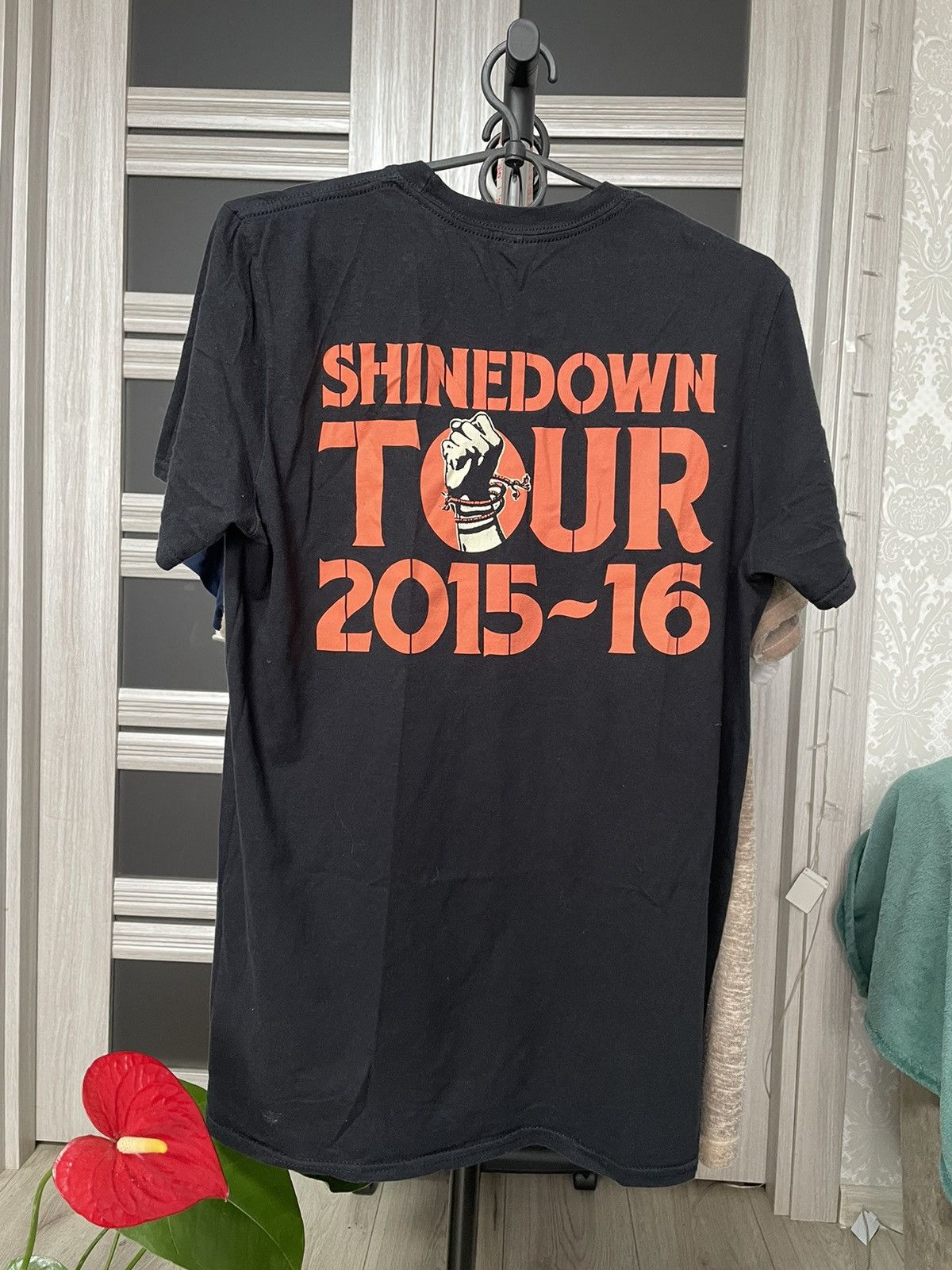 Band Tees × Vintage ShineDown Cut The Cord Tour T Shirt 2015/16 Tee Size US M / EU 48-50 / 2 - 2 Thumbnail