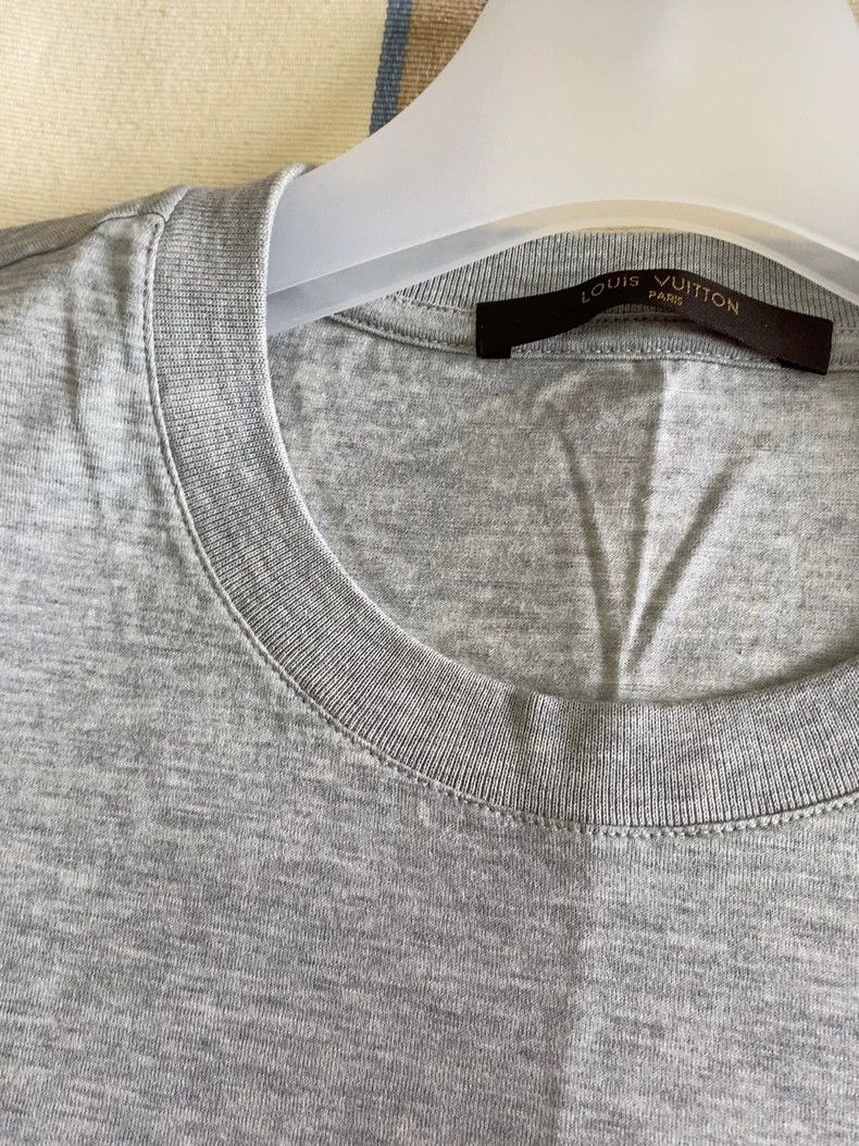 Louis Vuitton Louis Vuitton short sleeves Size US M / EU 48-50 / 2 - 5 Thumbnail