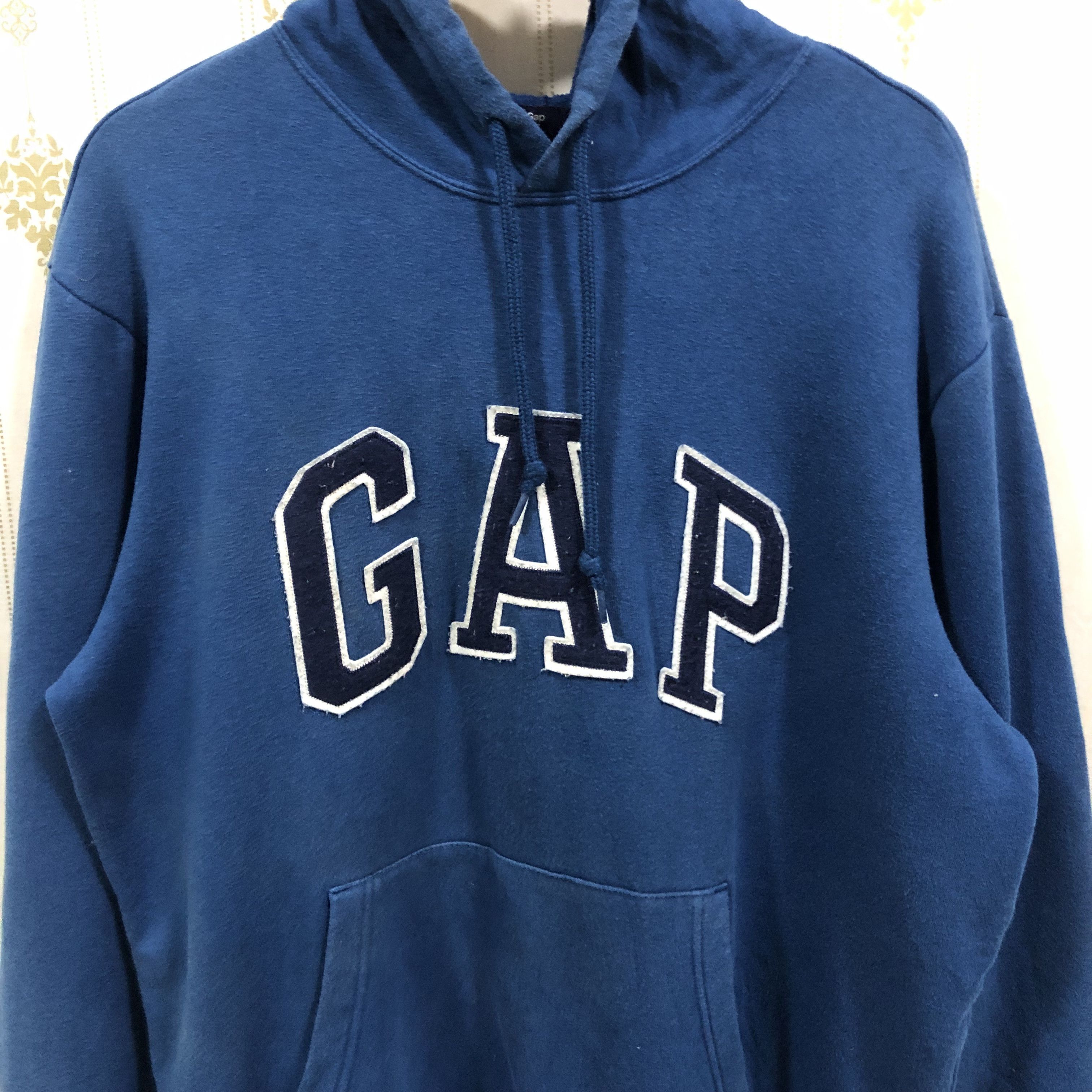 Gap BUNDLE DEAL GAP REEBOK SIZE M Size US M / EU 48-50 / 2 - 2 Thumbnail