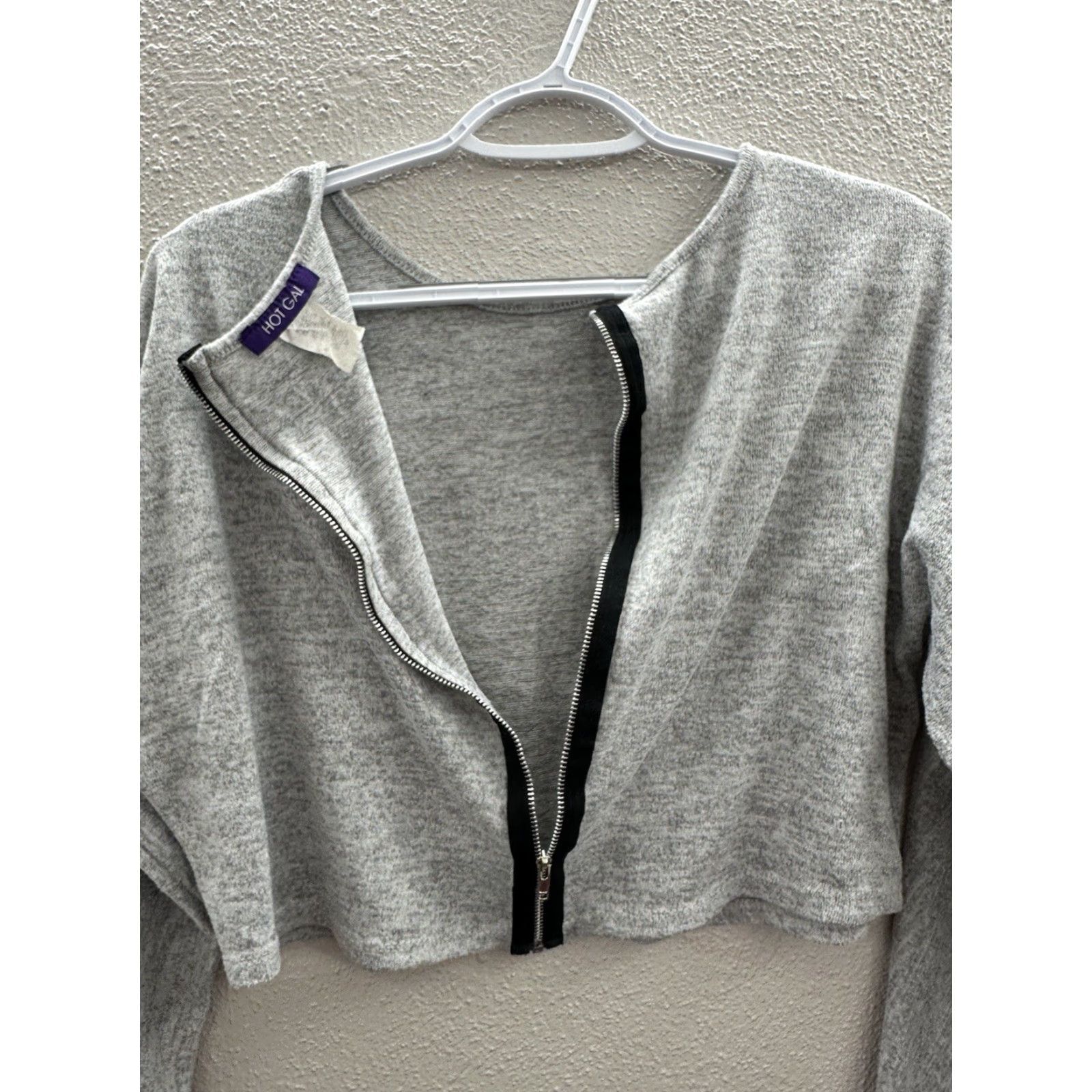 Vintage Hot Gal Womens Shirt Medium Gray Long Sleeve Cropped Zipper Back T-Shirt Embracing Back Zip Countdown Womens Baripped Size M / US 6-8 / IT 42-44 - 7 Thumbnail