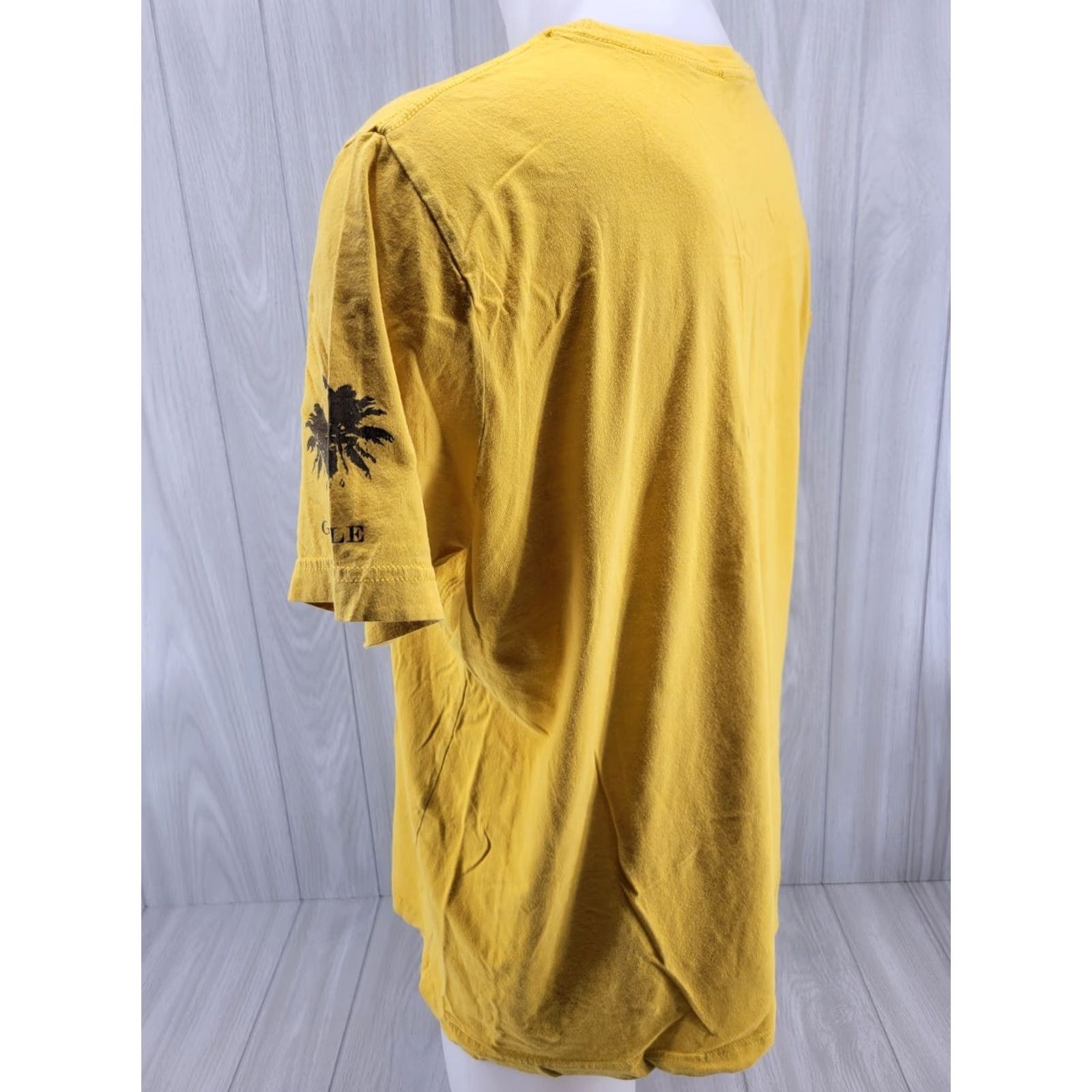 Vintage Grunt Style Club Shirt Adult 2XL Yellow Don't Tread On Me Shirt Mens 2XL Yellow Size US XXL / EU 58 / 5 - 7 Thumbnail