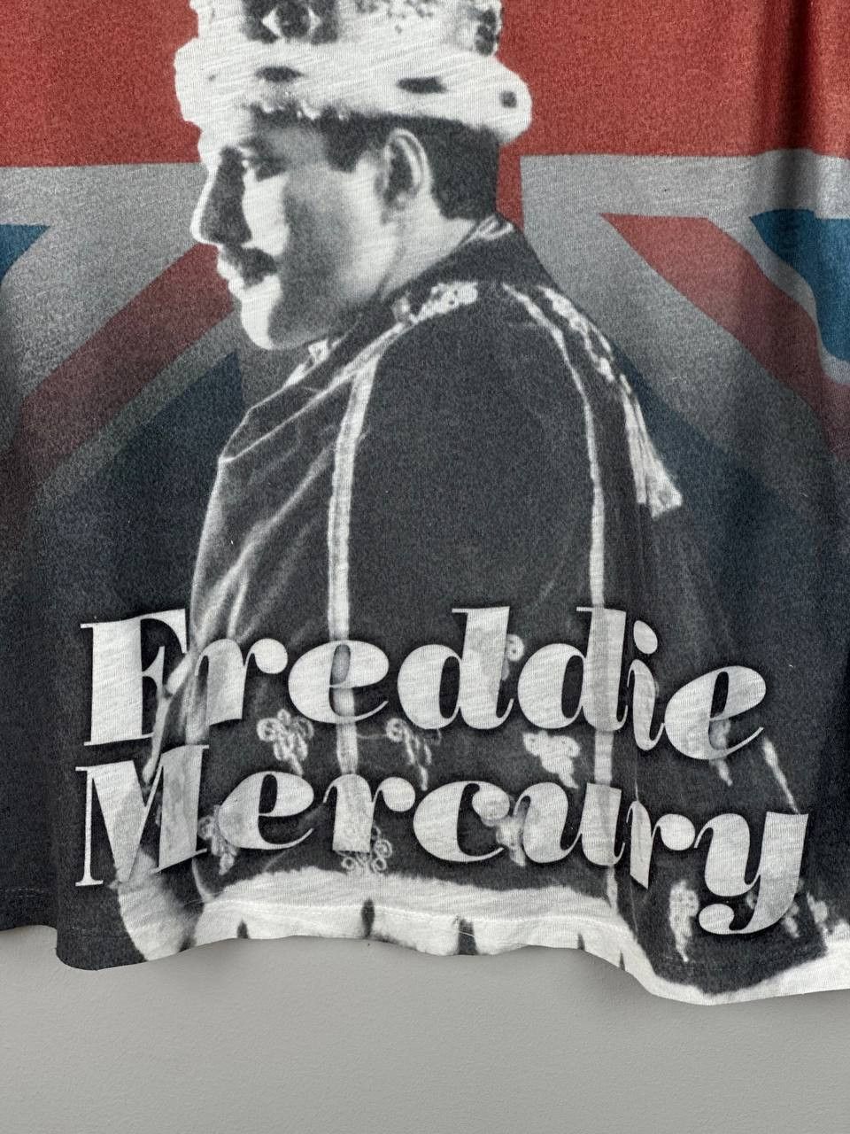 Band Tees Queen Vintage Freddie Mercury Sleeveless T-Shirt Size US L / EU 52-54 / 3 - 4 Thumbnail
