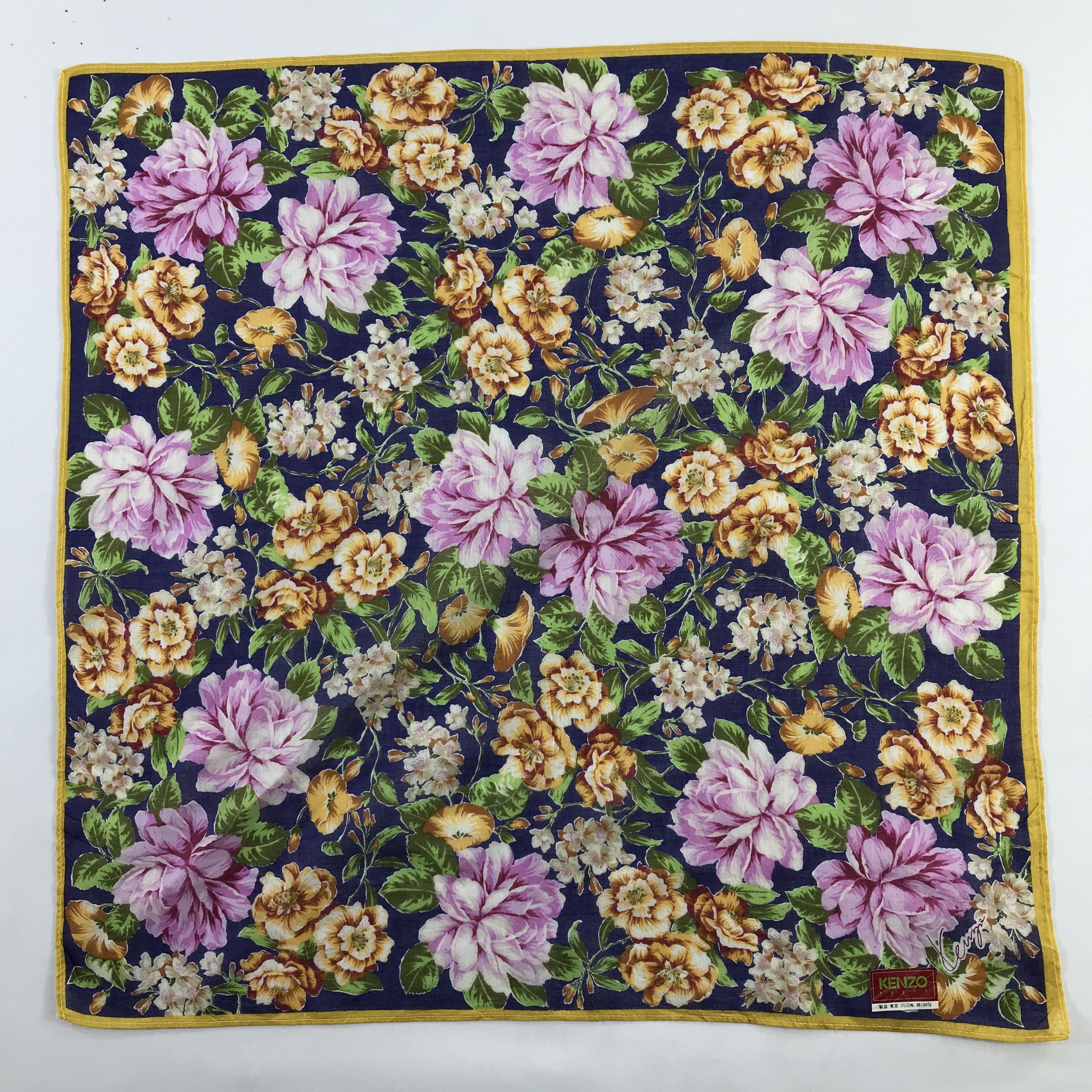 Kenzo × Vintage Kenzo Bandana / Handkerchief / Neckerchief - S680 Size ONE SIZE - 1 Thumbnail