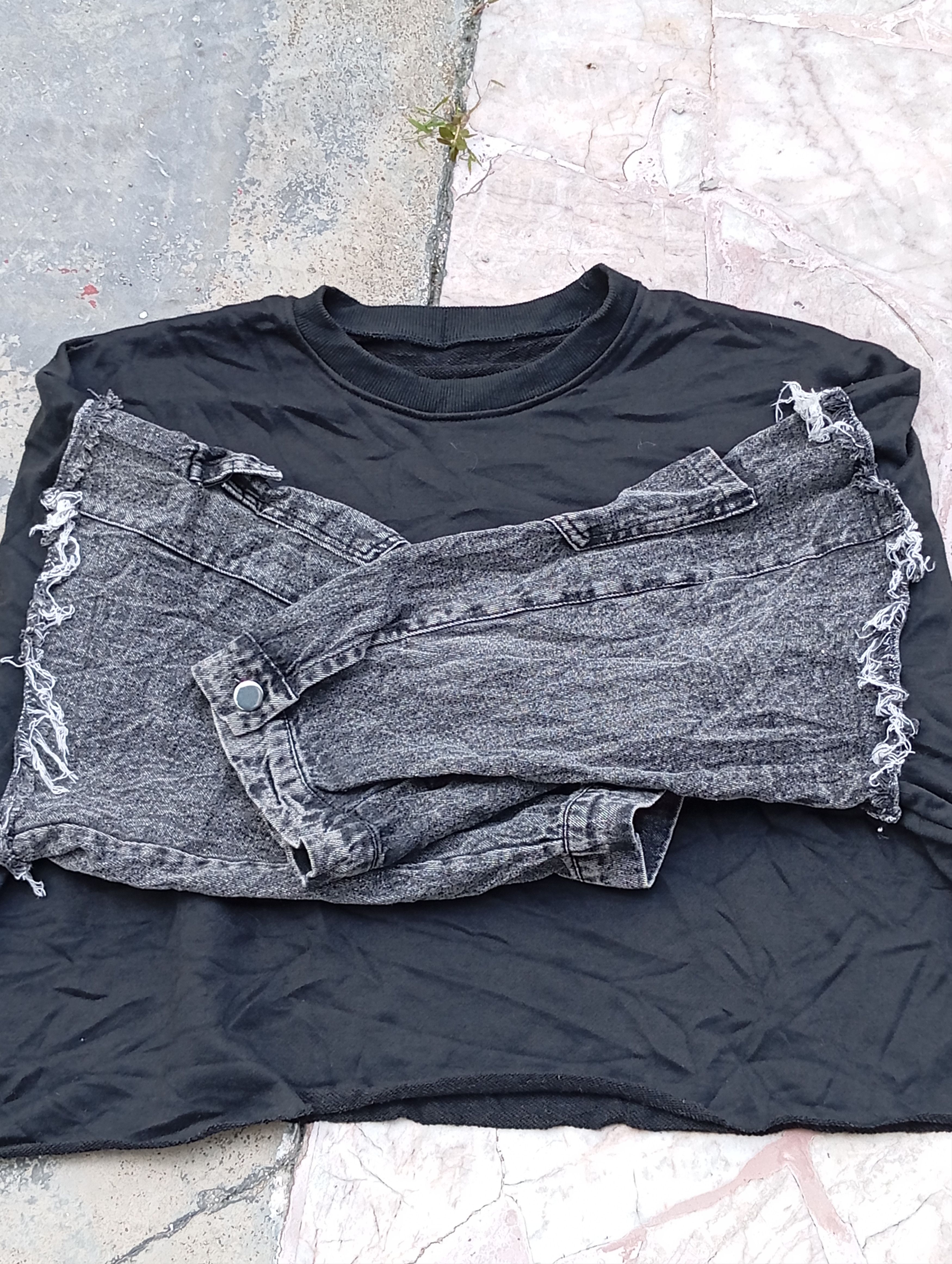 Japanese Brand Beautiful Croptop with denim sleeves Size XXL / US 16-18 / IT 52-54 - 3 Thumbnail