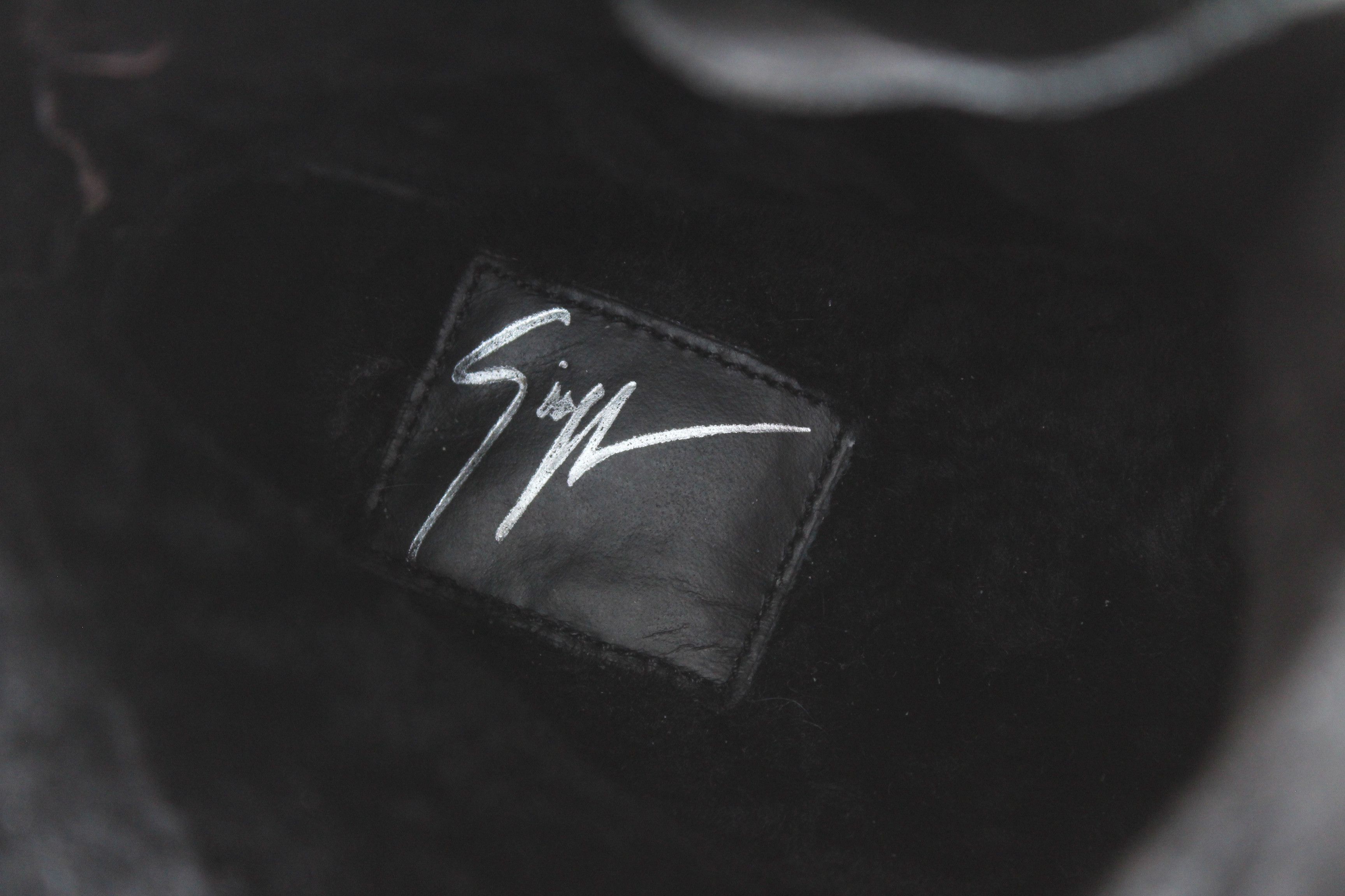 Giuseppe Zanotti Giuseppe Zanotti Suede Shearling High-Top Sneakers 41 Size US 8 / EU 41 - 11 Thumbnail