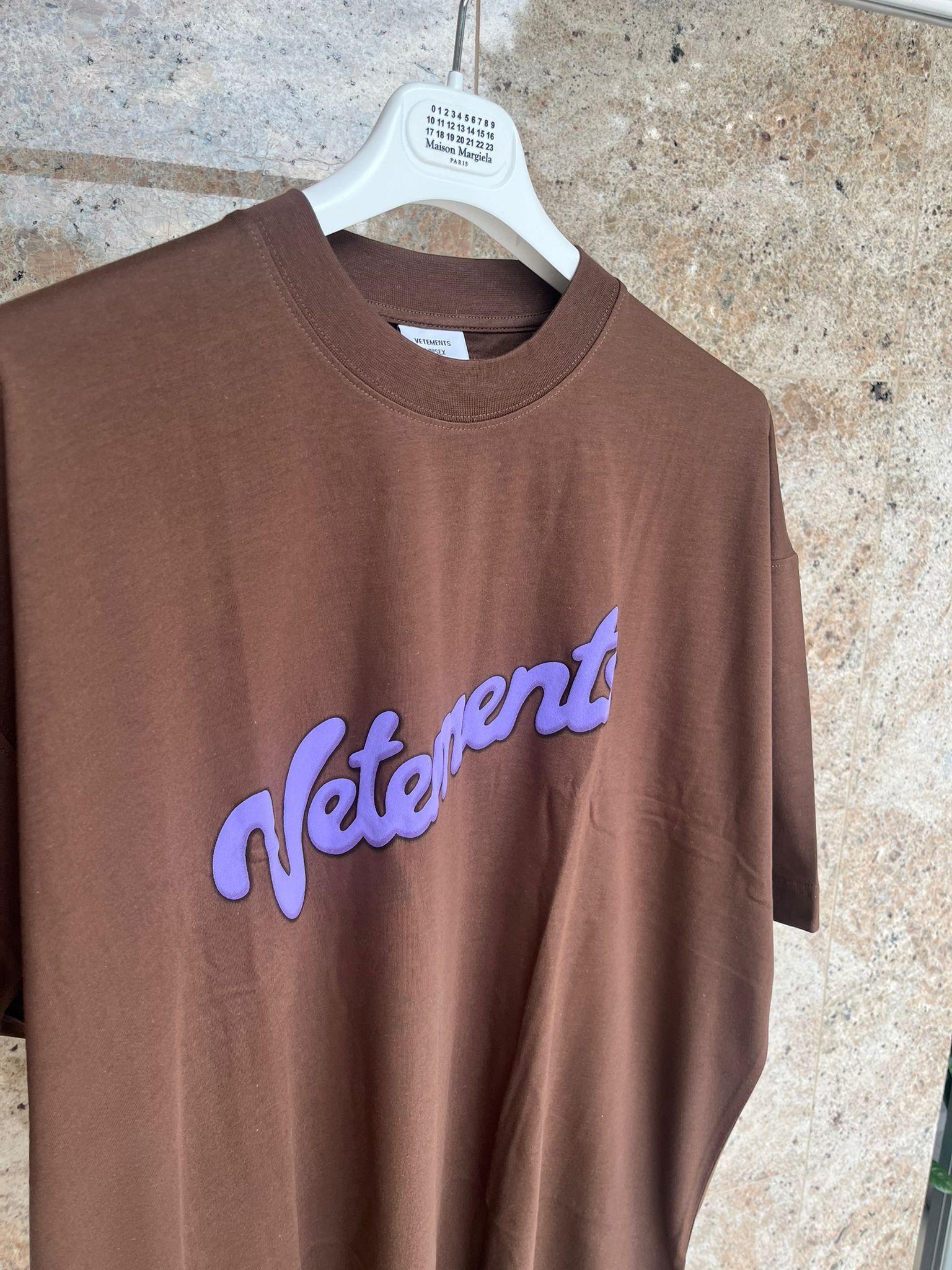 Vetements Sweet Logo T-Shirt SS in Chocolate Size US M / EU 48-50 / 2 - 7 Thumbnail
