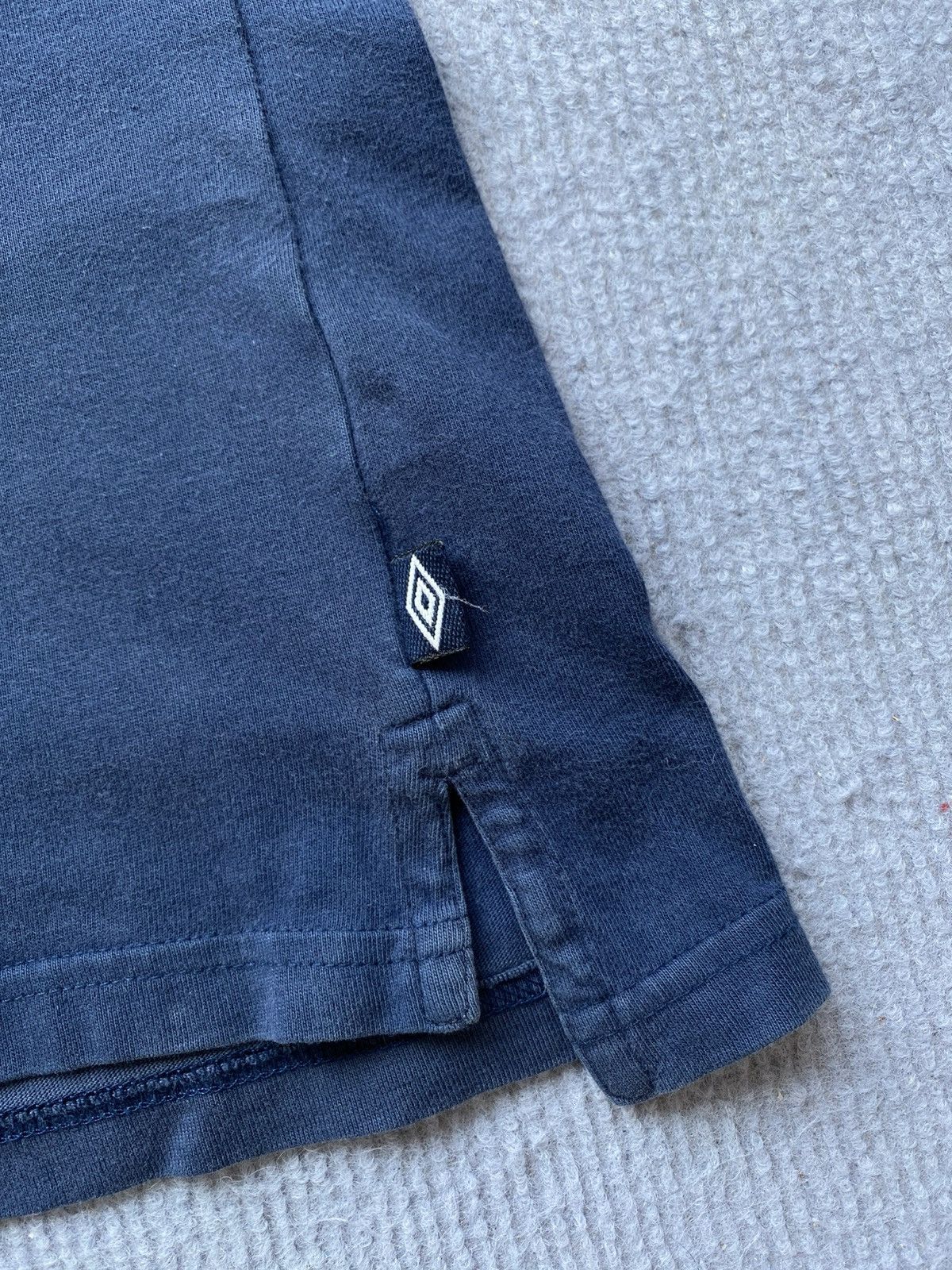 Chelsea Soccer Vintage 00’s Navy Umbro Chelsea Tee✨ Size US L / EU 52-54 / 3 - 8 Thumbnail