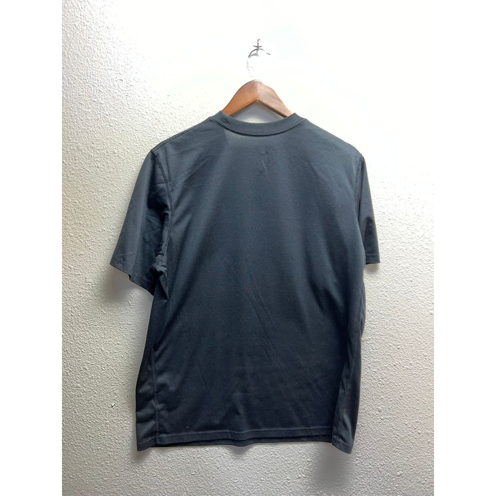 Nike Nike Dri Fit Black Shirt Mens Medium Activewear Active Top M Size US M / EU 48-50 / 2 - 6 Thumbnail