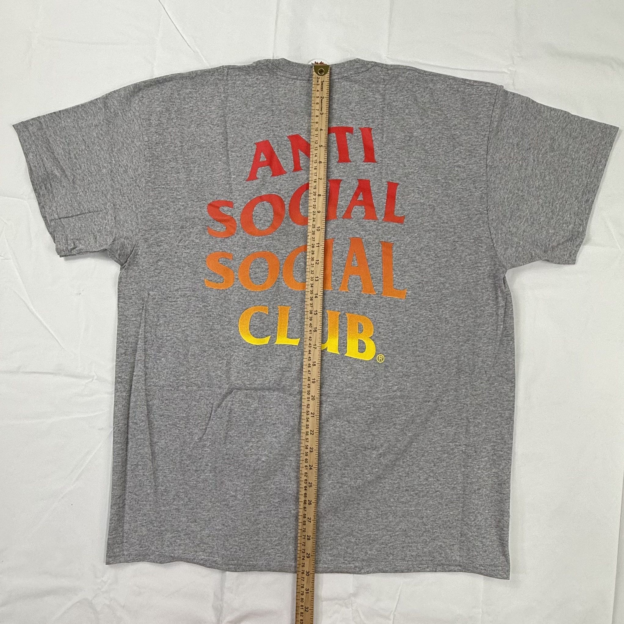 Anti Social Social Club Anti Social Social Club Flame Logo Gradient Tee XL Mens Size US XL / EU 56 / 4 - 3 Thumbnail